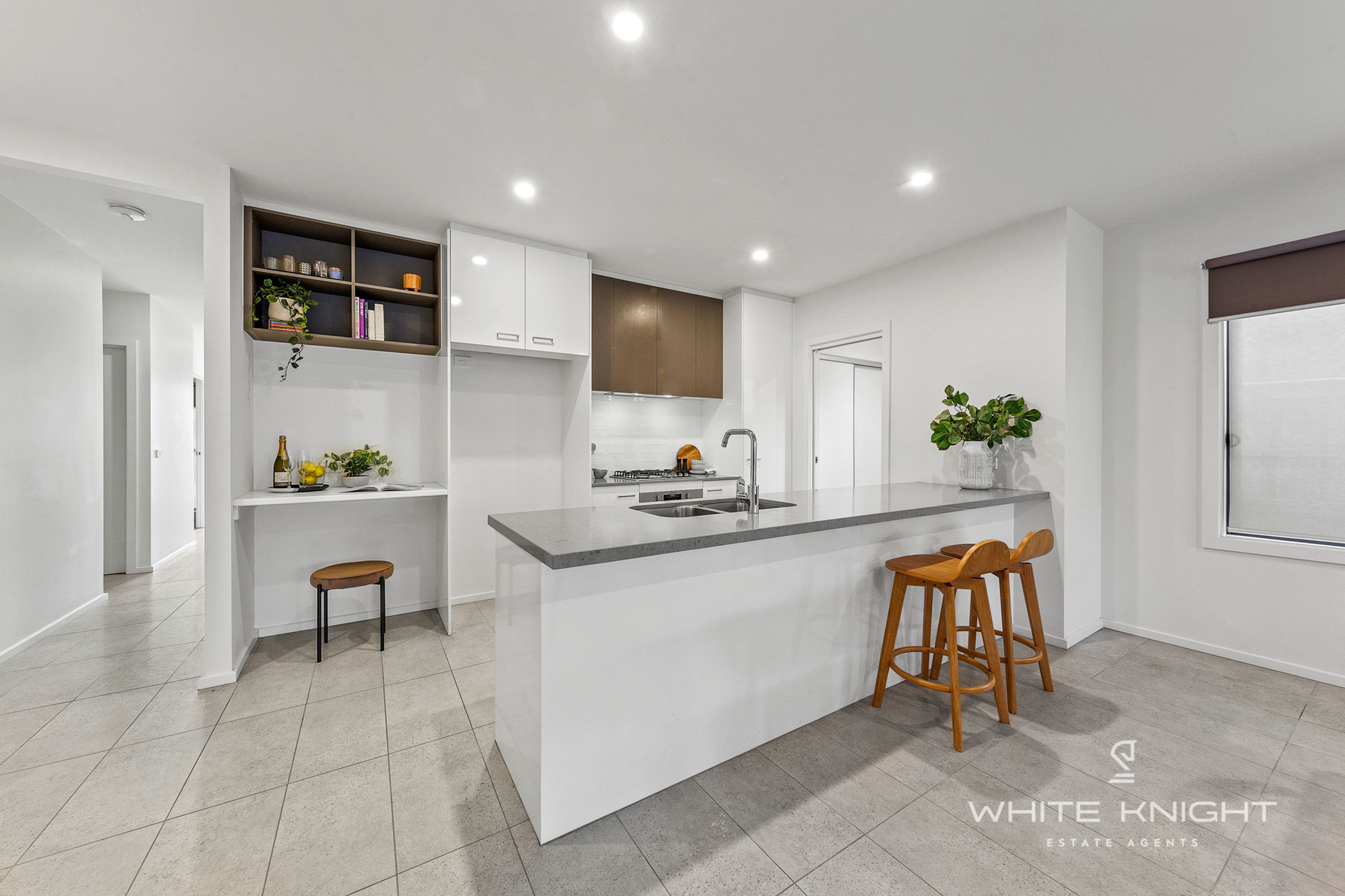 12 Eaglecrest Avenue, Fraser Rise VIC 3336, Fraser Rise - Thumbnail 5