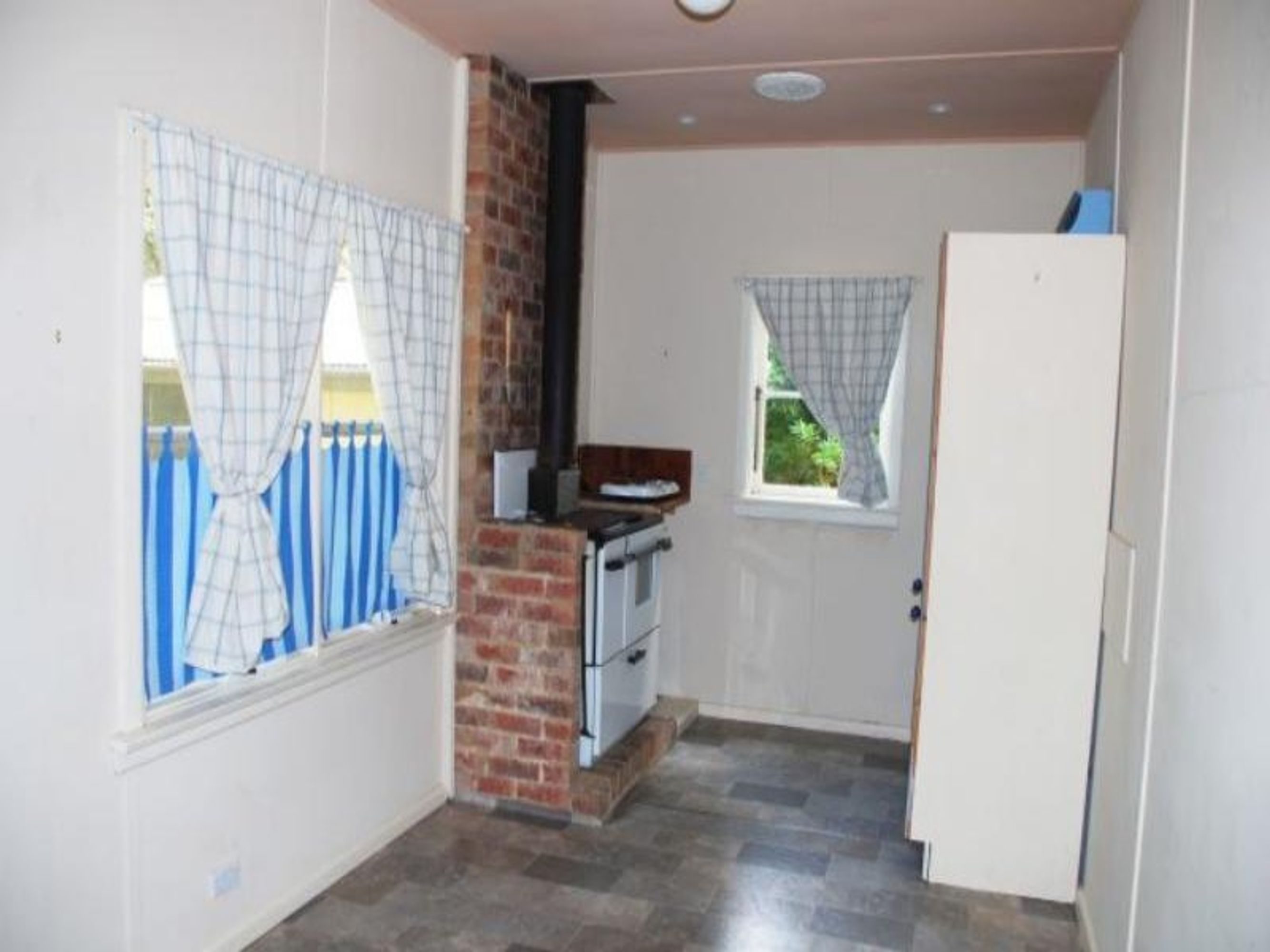 49 Evans Lookout Rd, Blackheath - Thumbnail 4