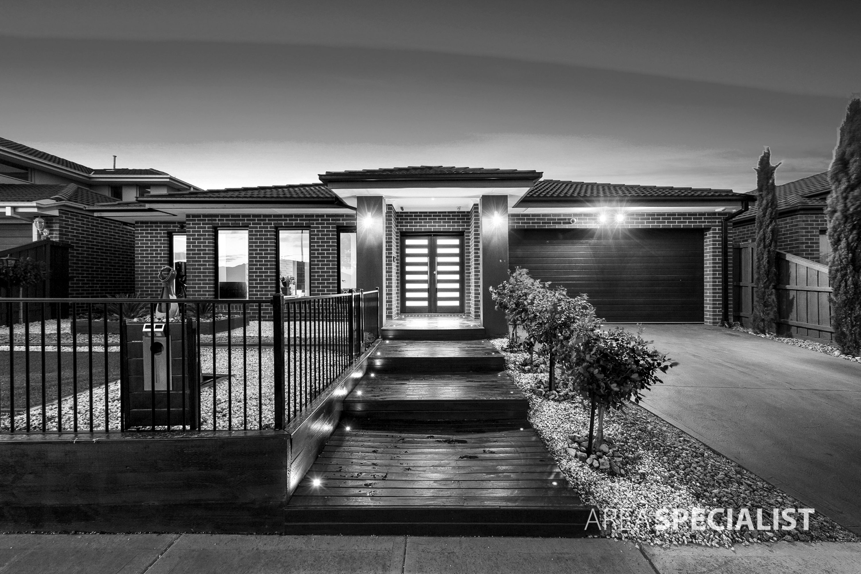 16 Royale Drive, Fraser Rise VIC 3336, Fraser Rise - Thumbnail 4