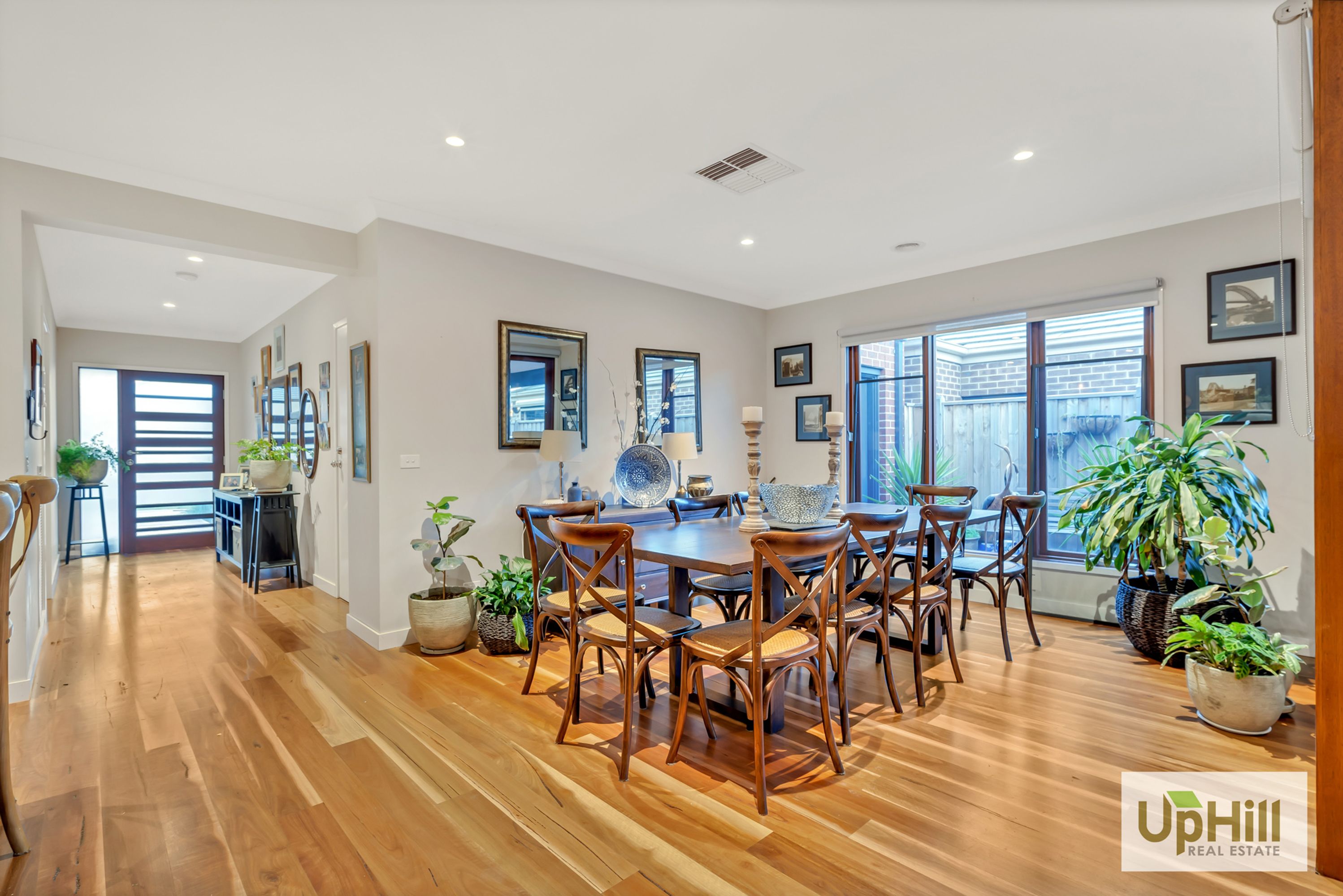 12 Dame Avenue, Clyde North - Thumbnail 4