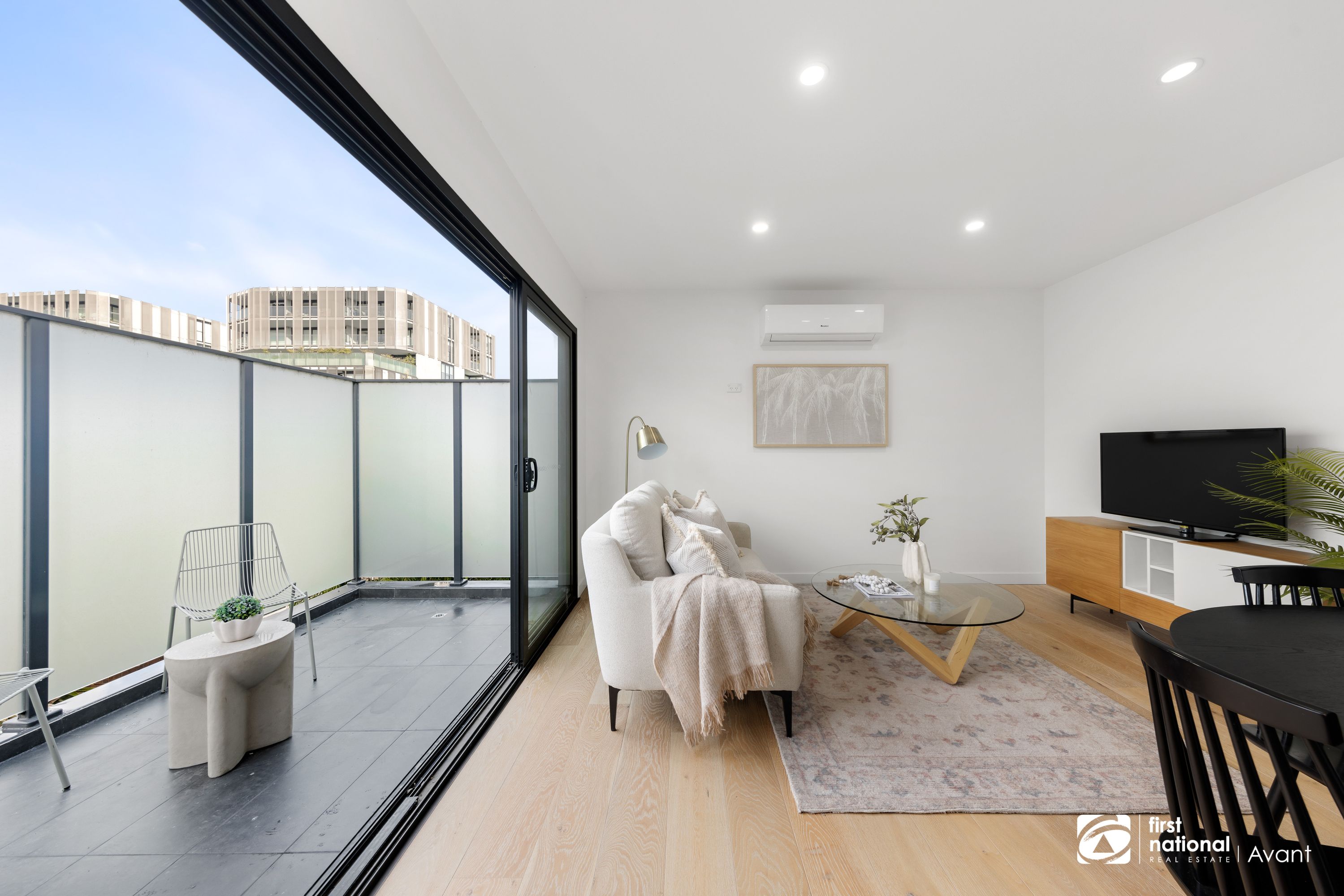 3/4 Albert Avenue, Oakleigh - Thumbnail 3