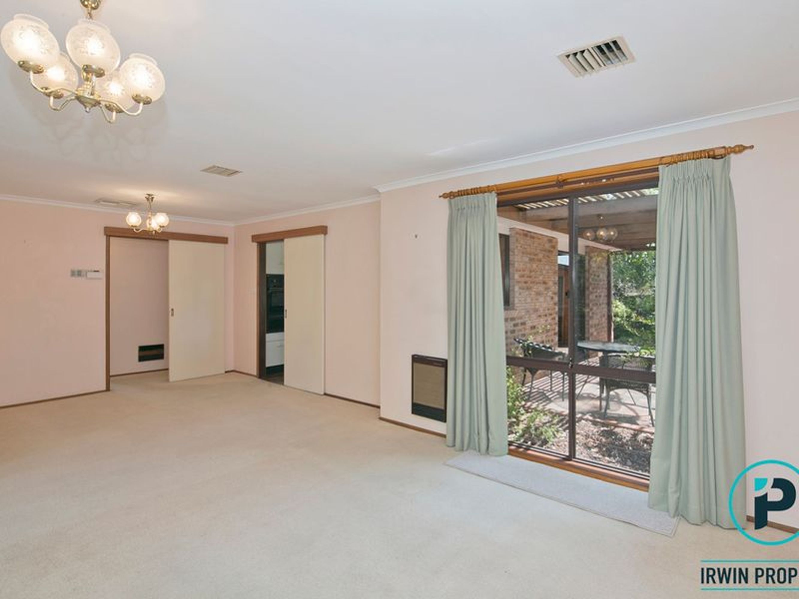 32 Glencross Street, Chisholm - Thumbnail 8
