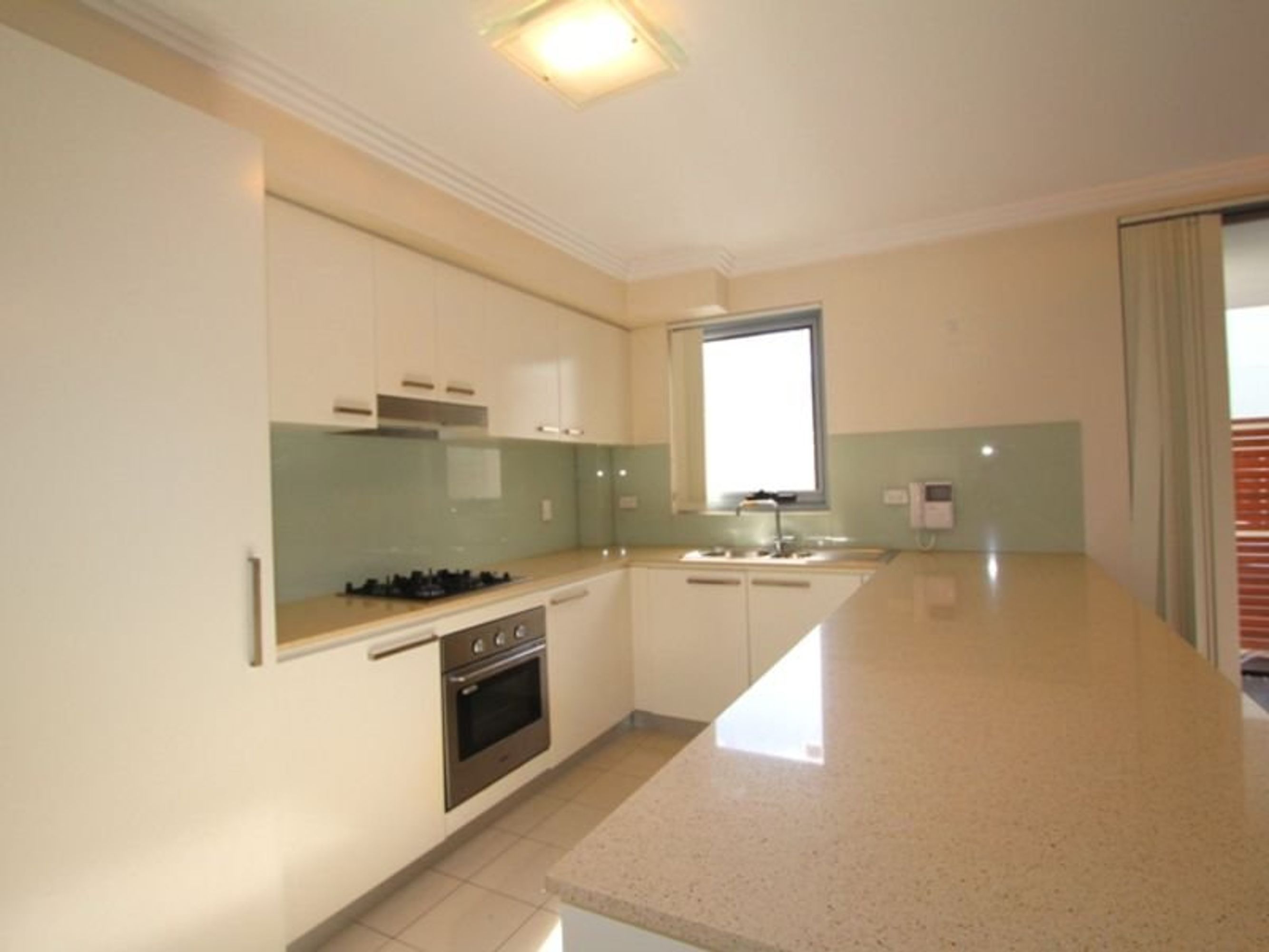 31/34 Bay Street, Botany, Botany - Thumbnail 2