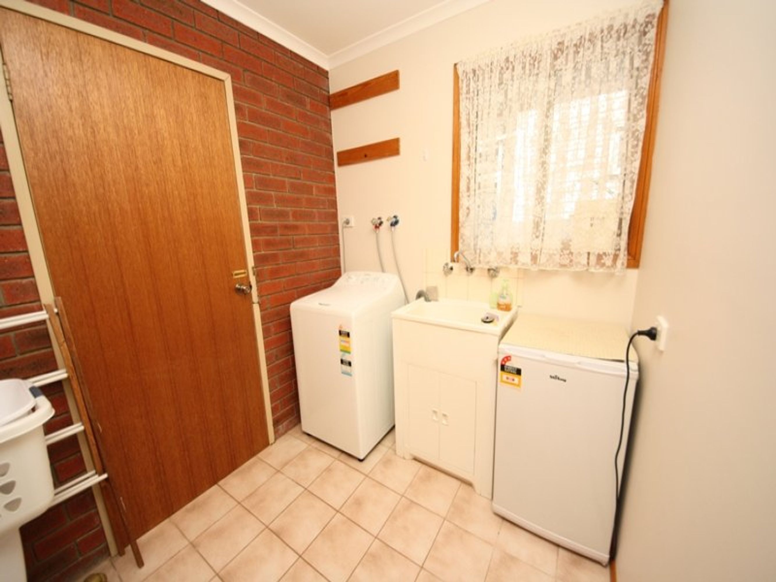 2 Mary Street, Horsham VIC 3400, Horsham - Thumbnail 7