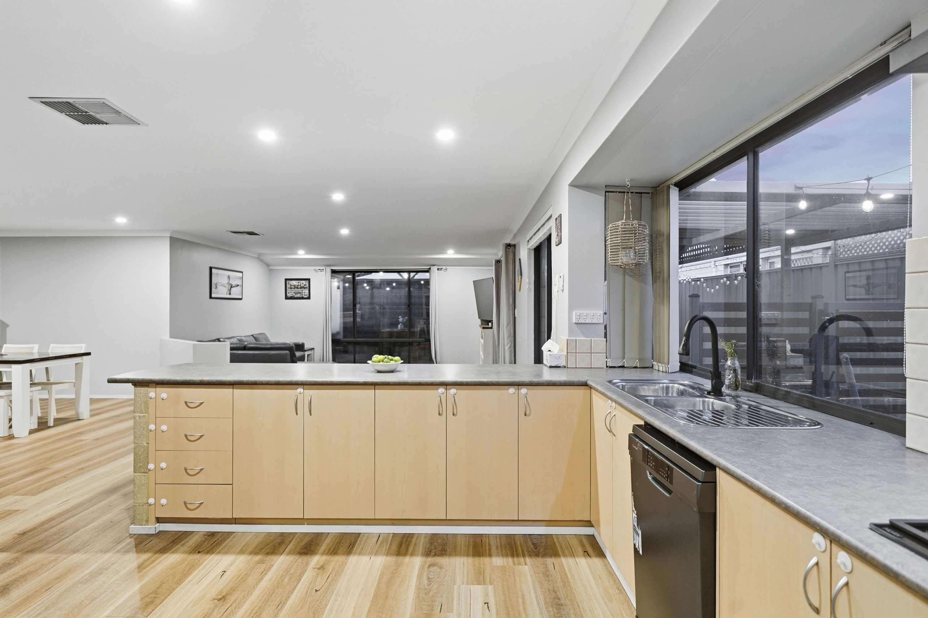 66 Shannon Ramble, Gosnells, Gosnells - Thumbnail 7