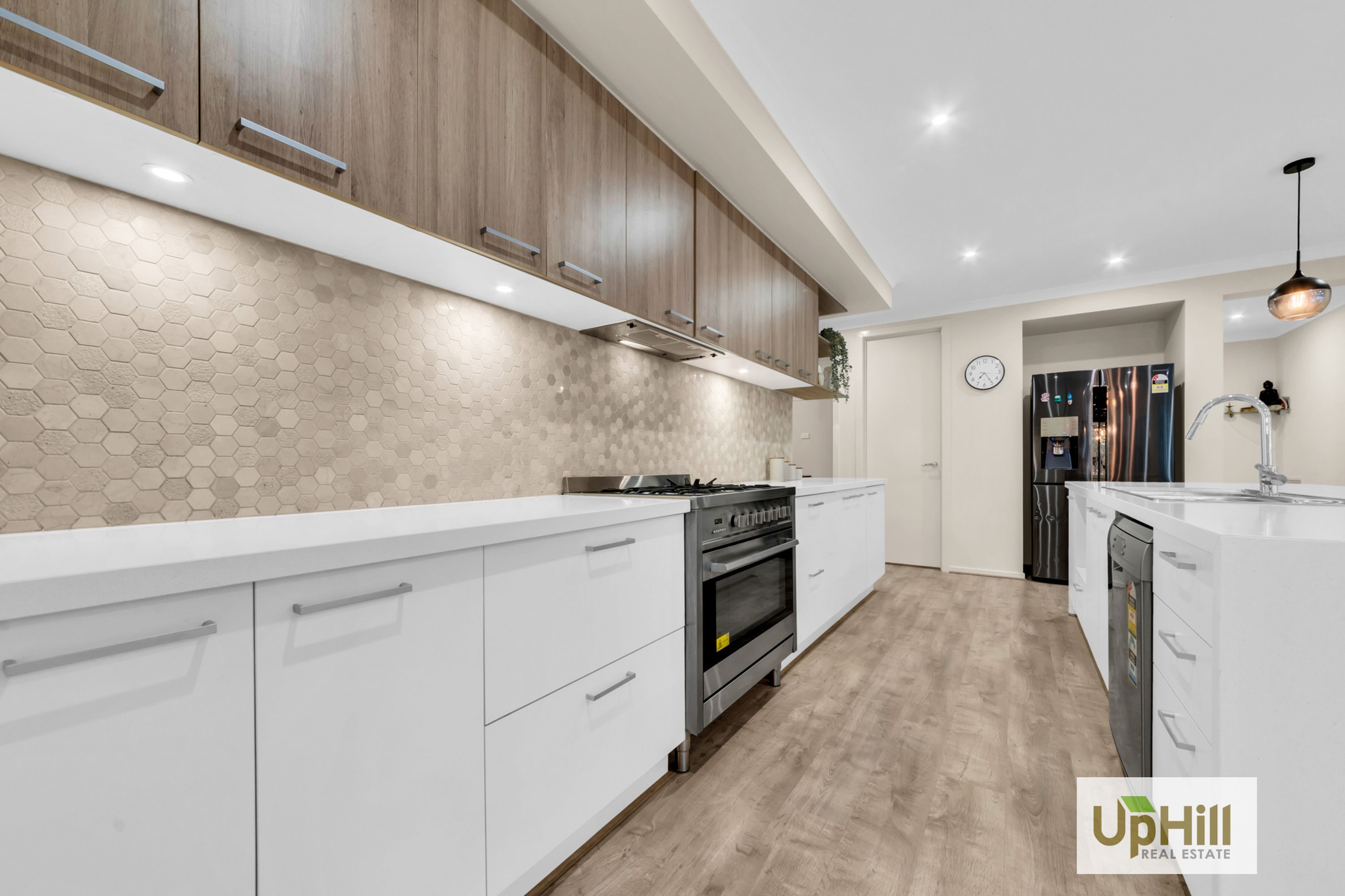 71 Moxham Drive, Clyde North - Thumbnail 8