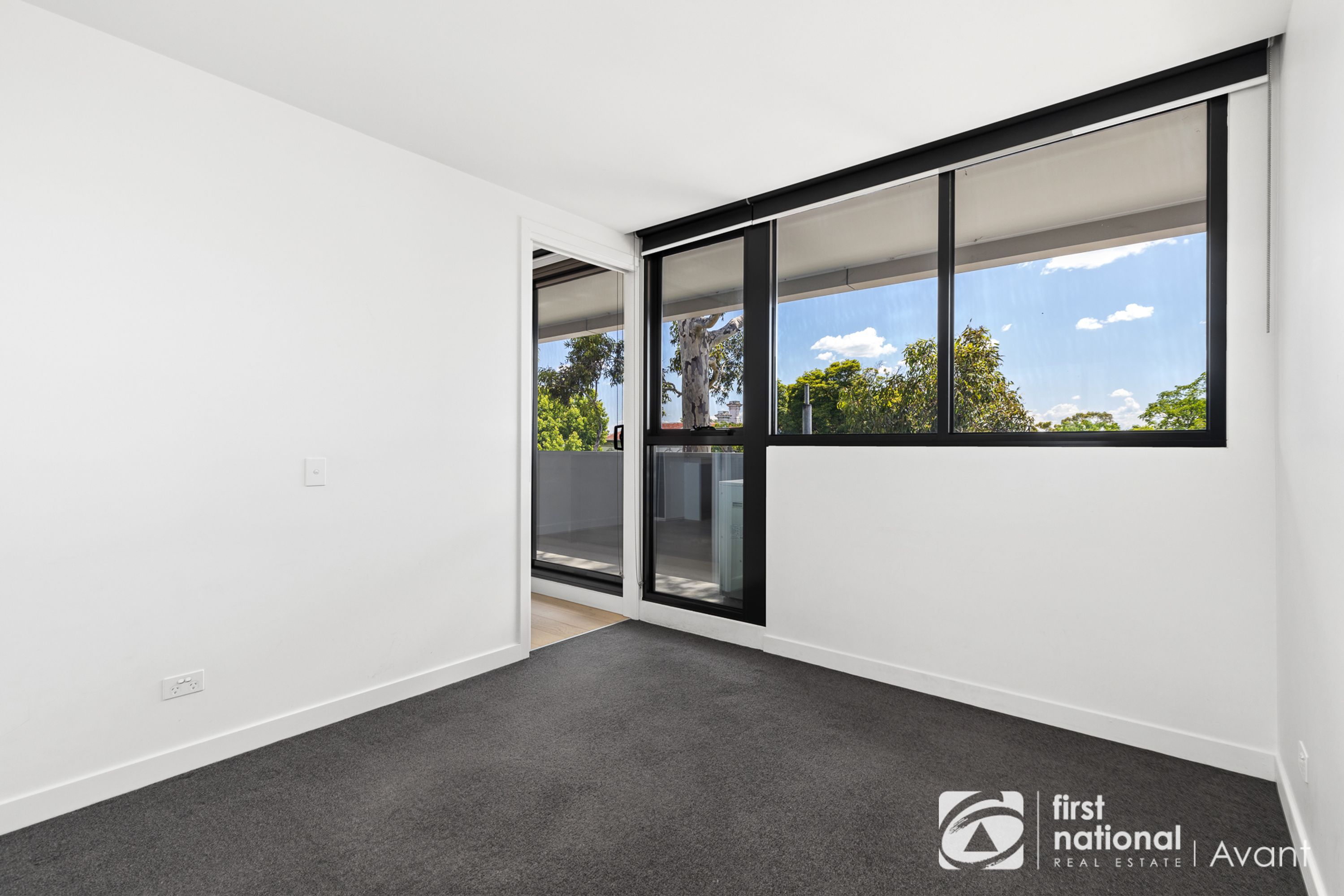 218/828 Burke Road, Camberwell - Thumbnail 5