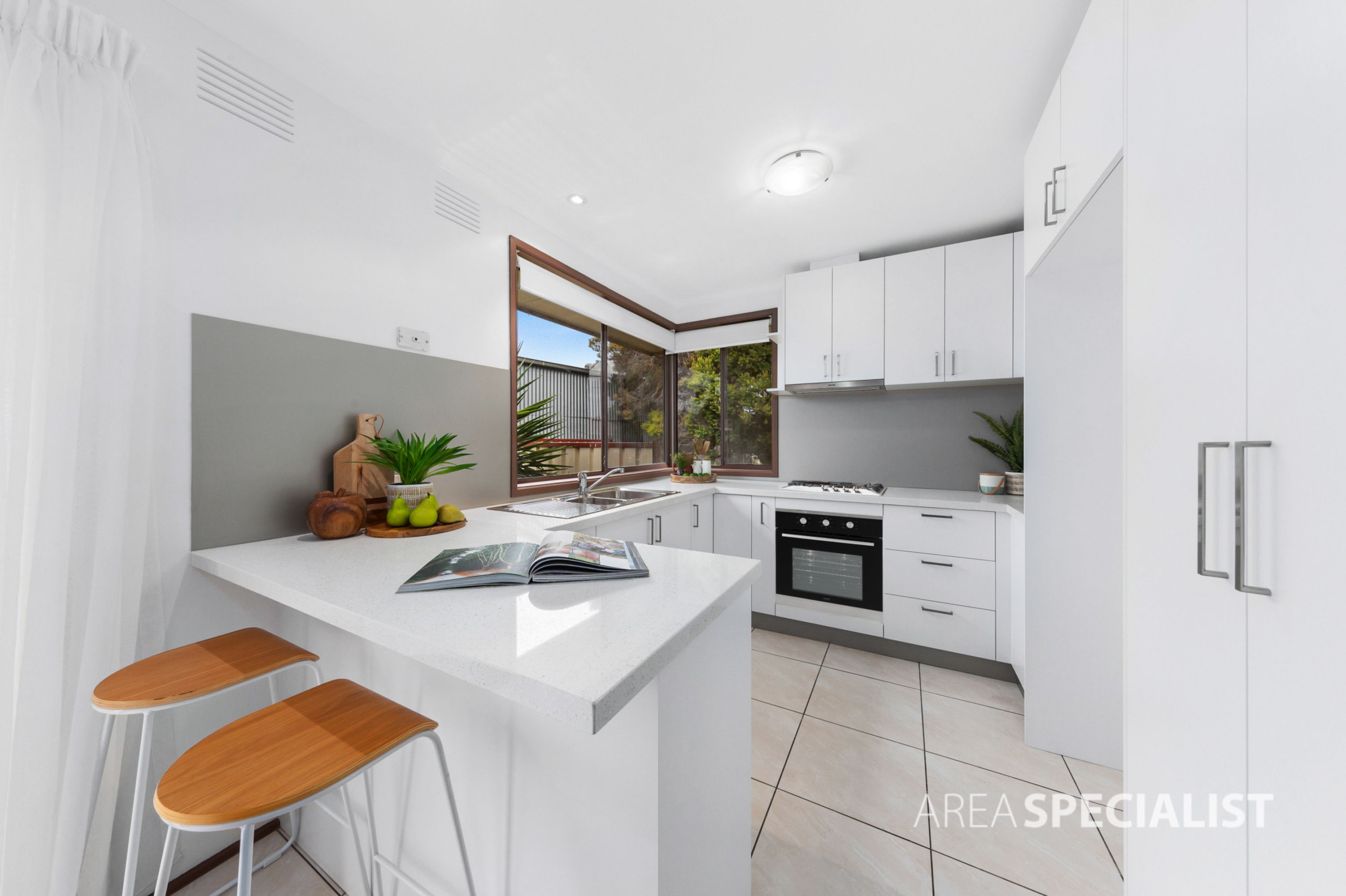 2 Scarborough Way, Kings Park VIC 3021, Kings Park - Thumbnail 4