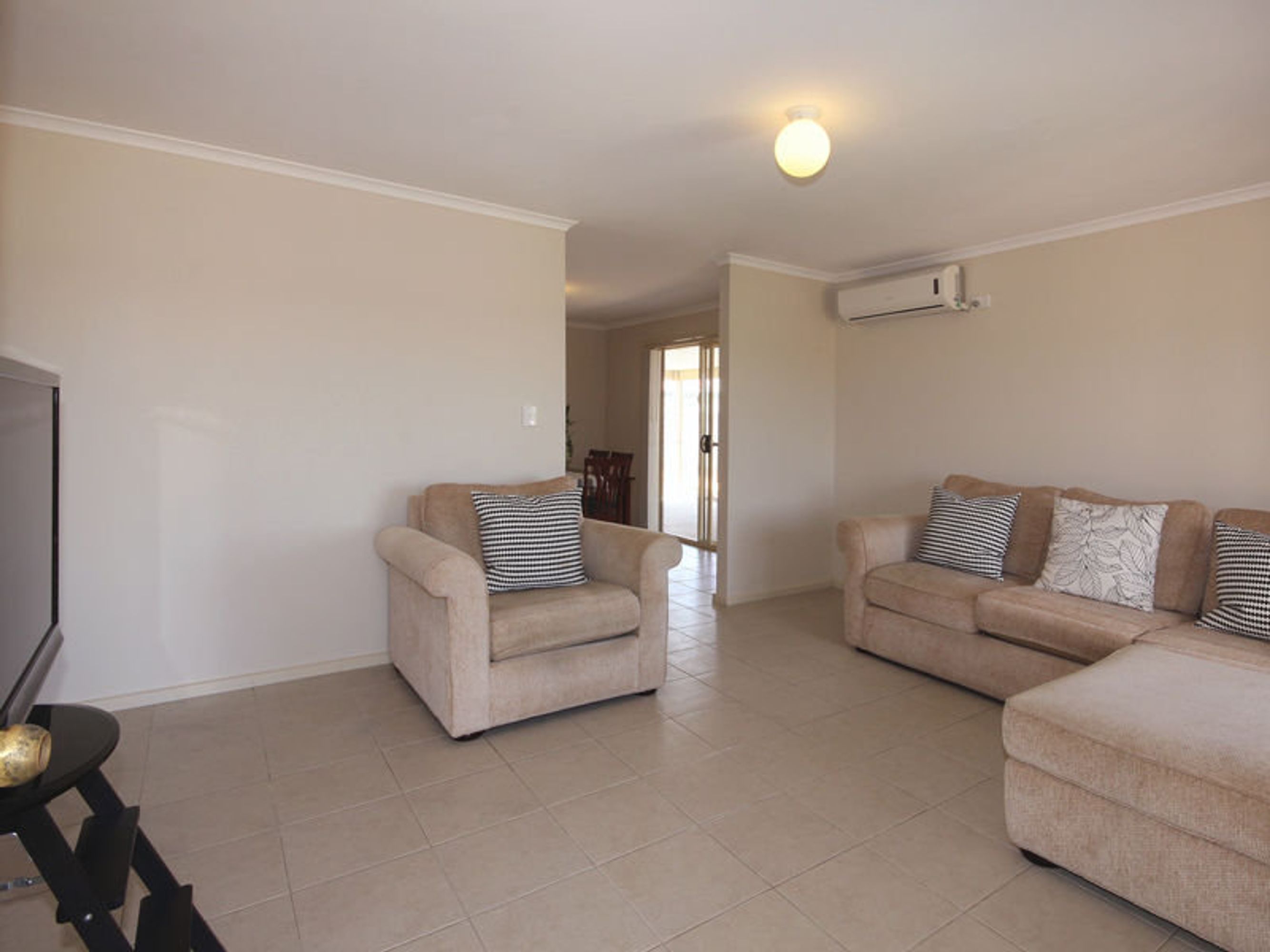 82 Hindmarsh Rd, Murray Bridge, SA 5253, Murray Bridge - Thumbnail 5