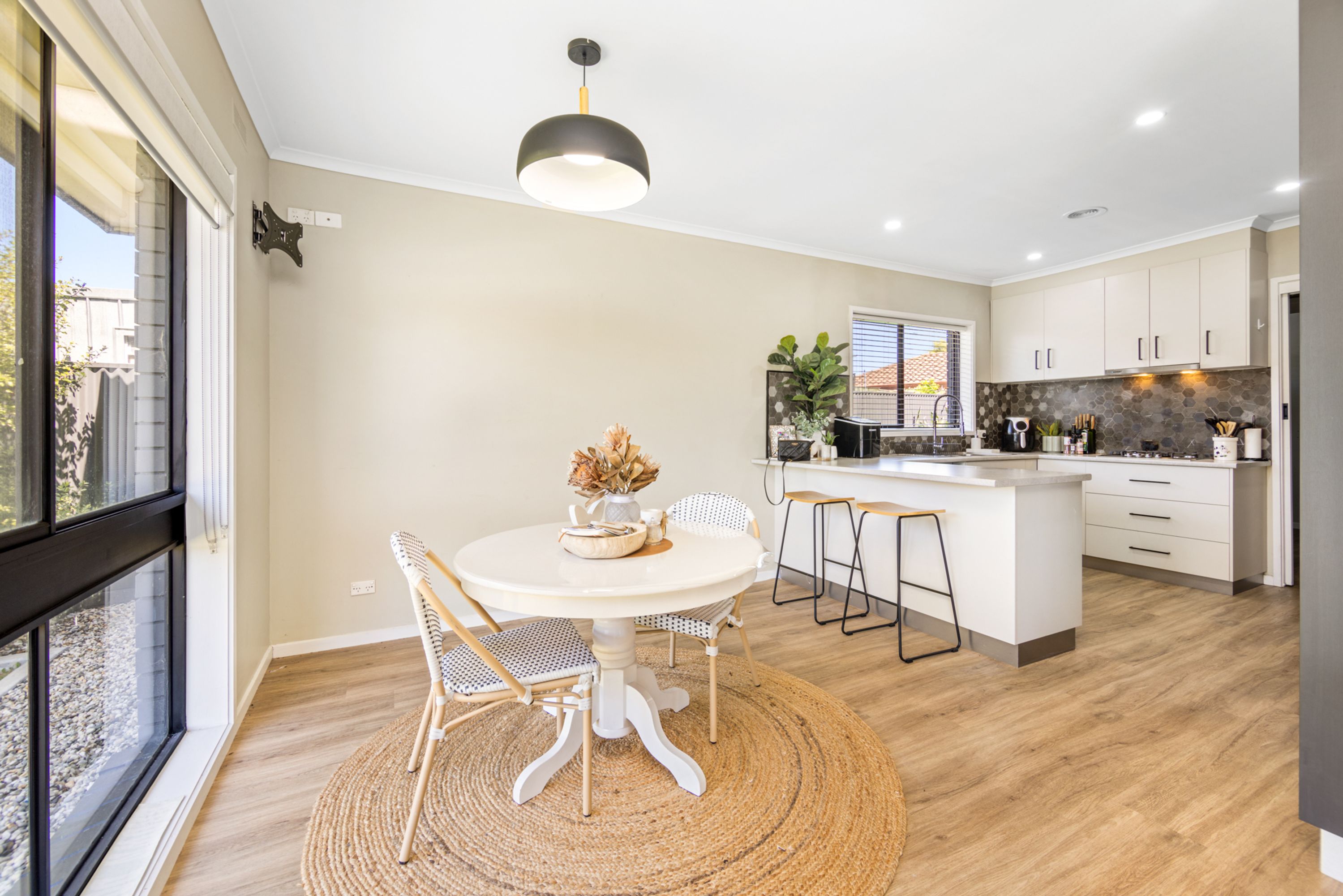 48 Federation Avenue, Horsham VIC 3400, Horsham - Thumbnail 3