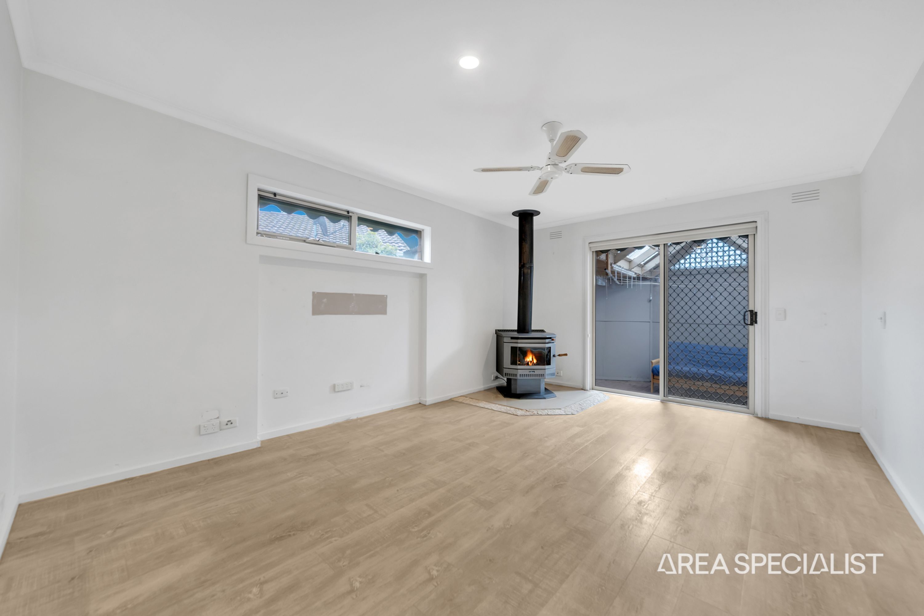 16 Sharland Road, Corio VIC 3214, Corio - Thumbnail 3