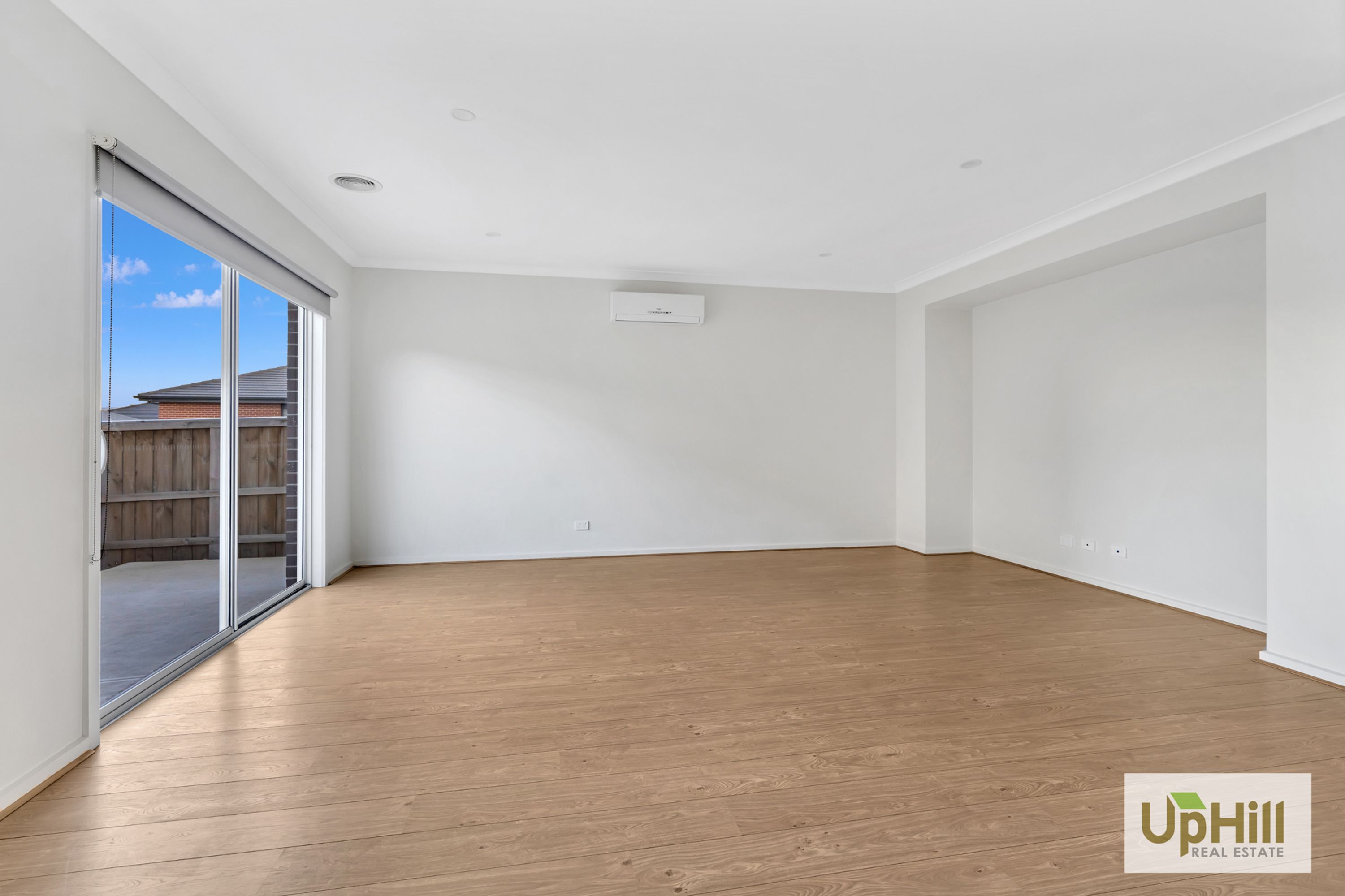 19 ELISTON AVENUE, Clyde - Thumbnail 5