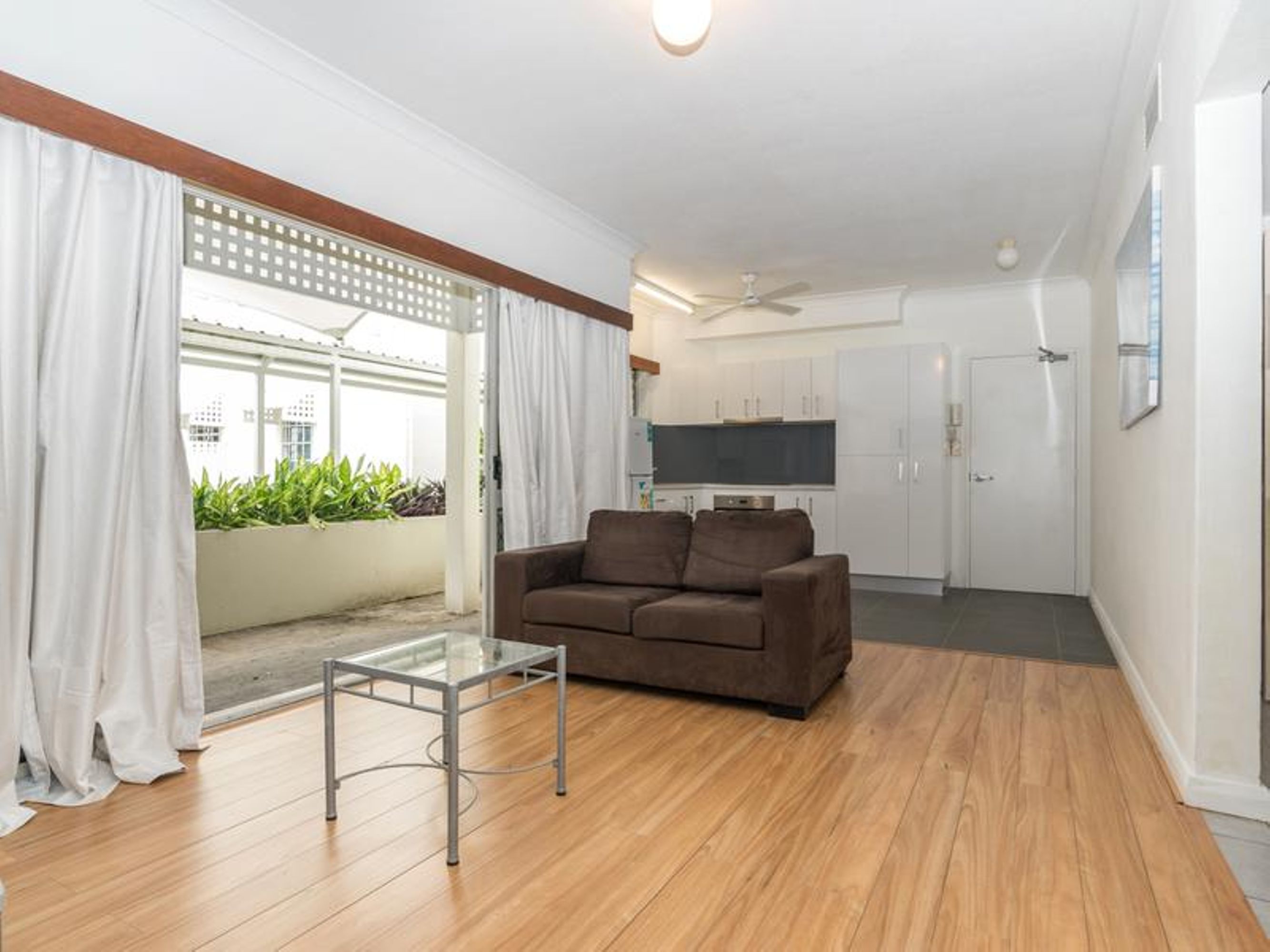 4/14 Upward Street, Cairns North - Thumbnail 2