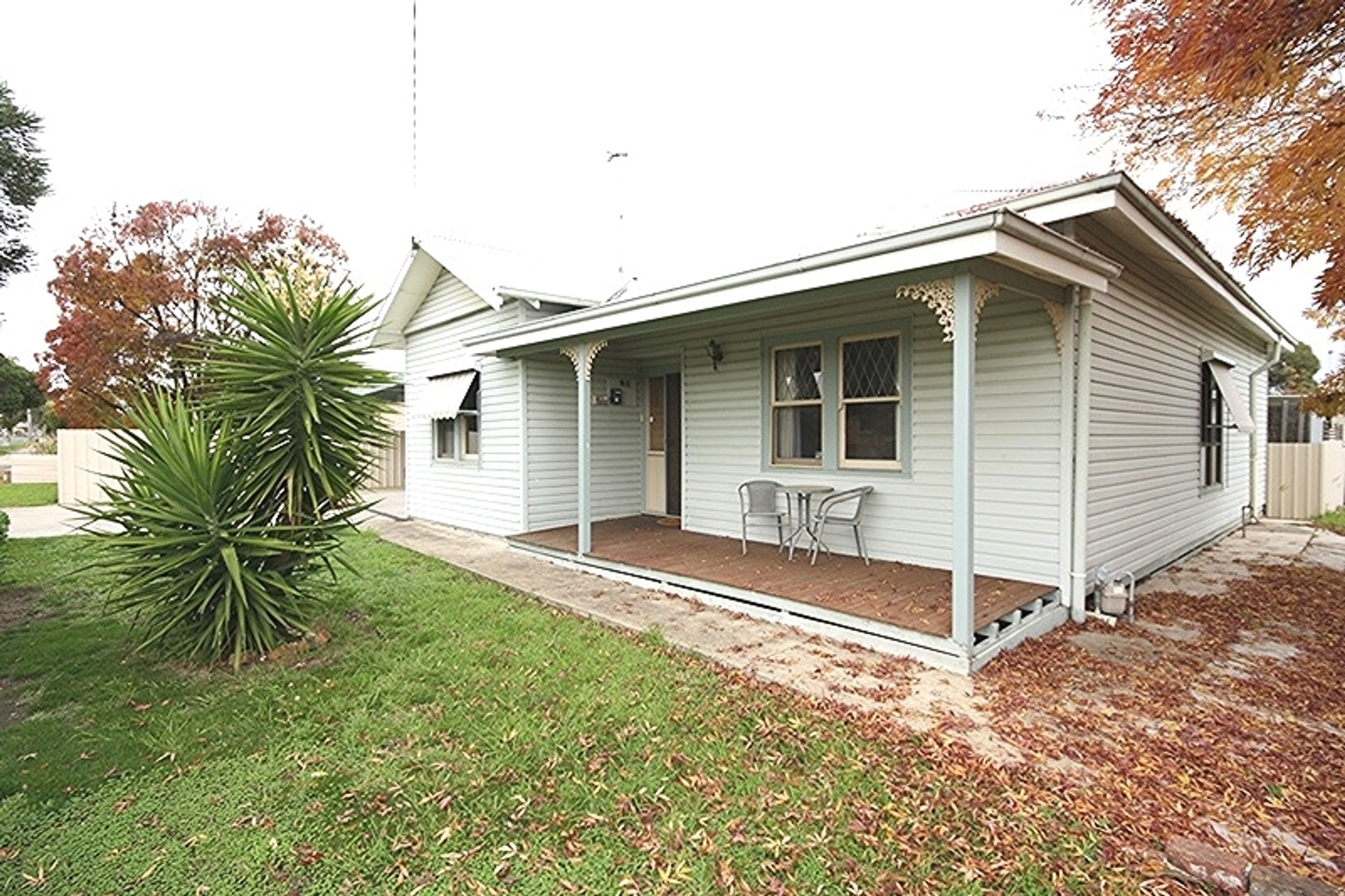 17 Lilian Street, Stawell VIC 3380, Stawell - Thumbnail 2