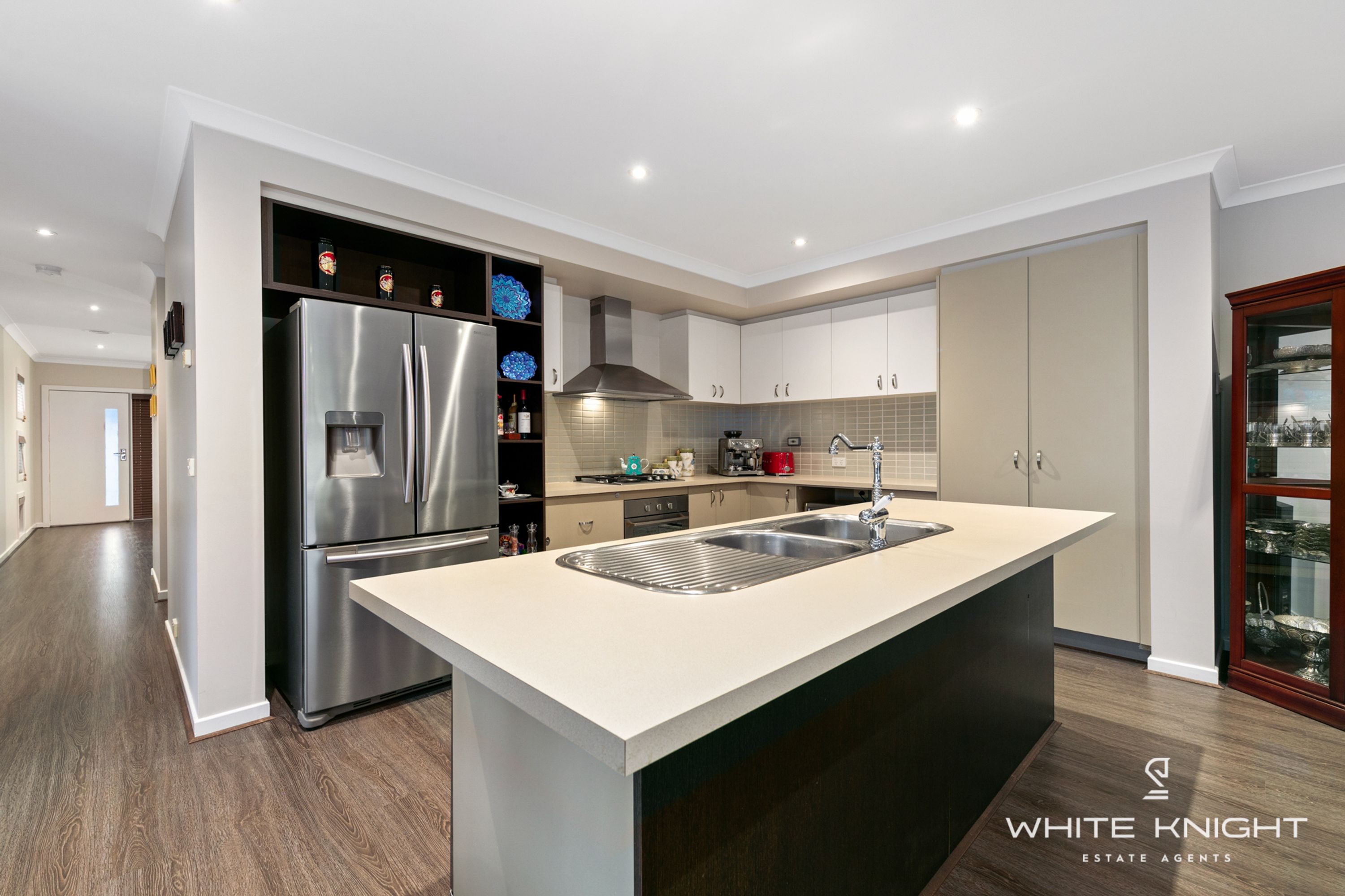 4 Oldis Close, Caroline Springs VIC 3023, Caroline Springs - Thumbnail 7