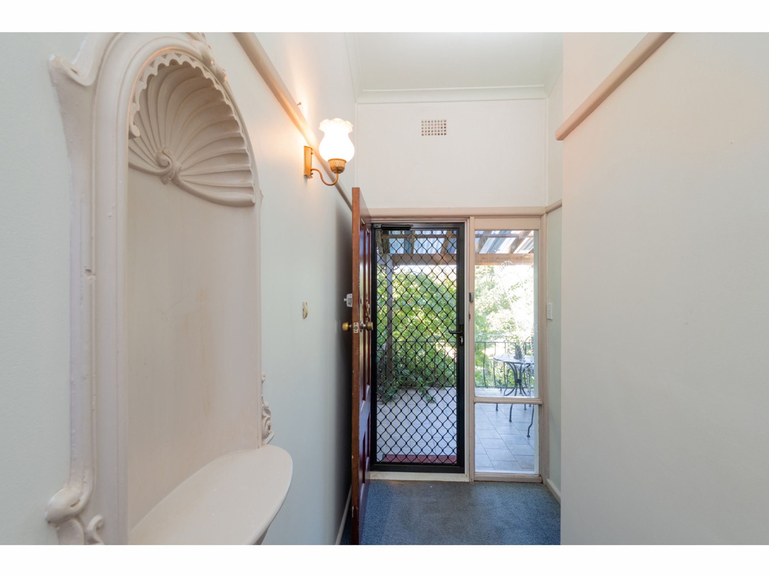 86 Dalrymple Avenue, Wentworth Falls - Thumbnail 4