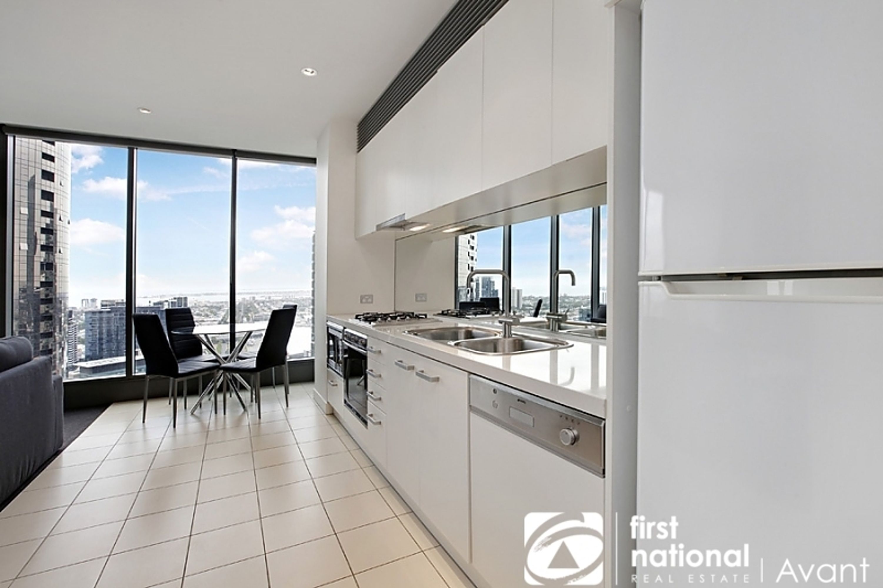 3710/1 Freshwater Place, Southbank - Thumbnail 4