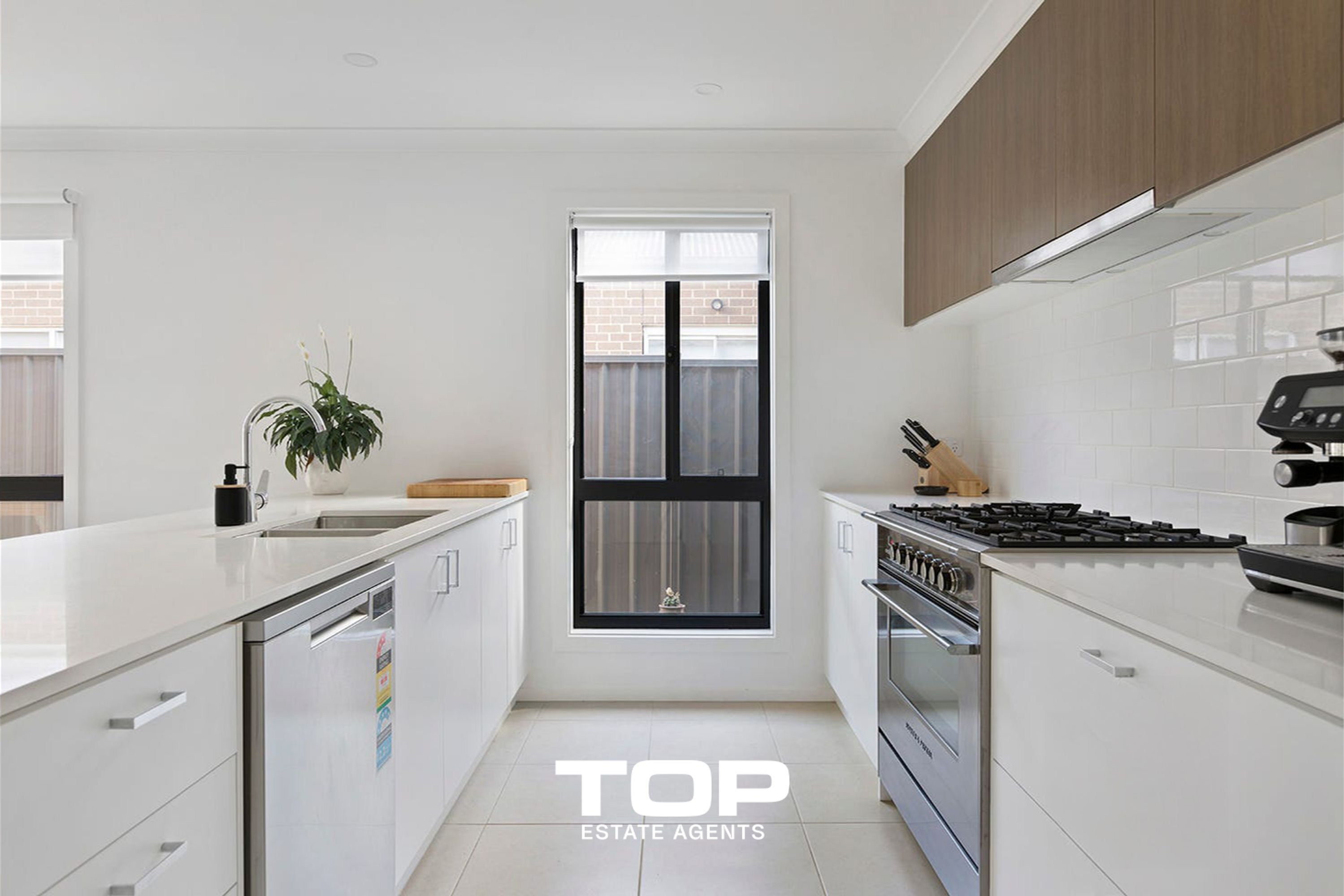 9 Choir Street, Clyde North - Thumbnail 4