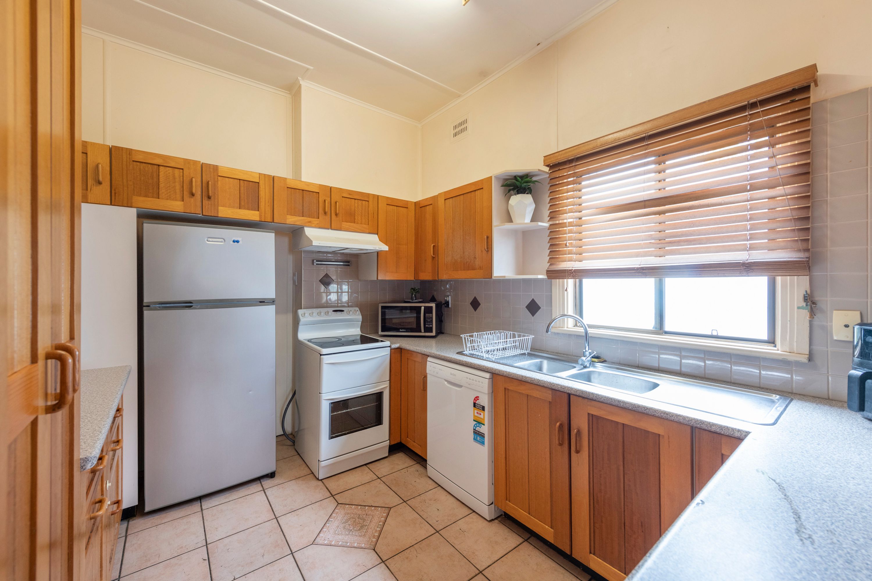 12 Bowtell Avenue, Grafton - Thumbnail 6
