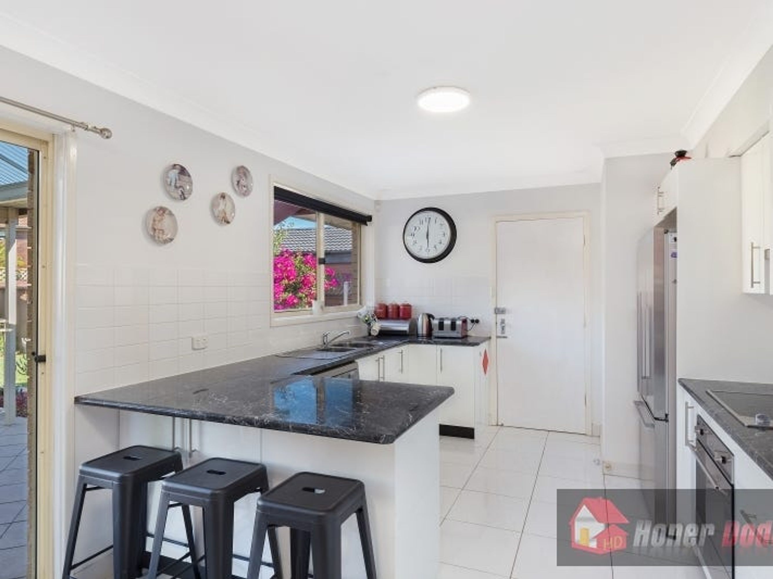 32 Raleigh Road, Milperra, Milperra - Thumbnail 3