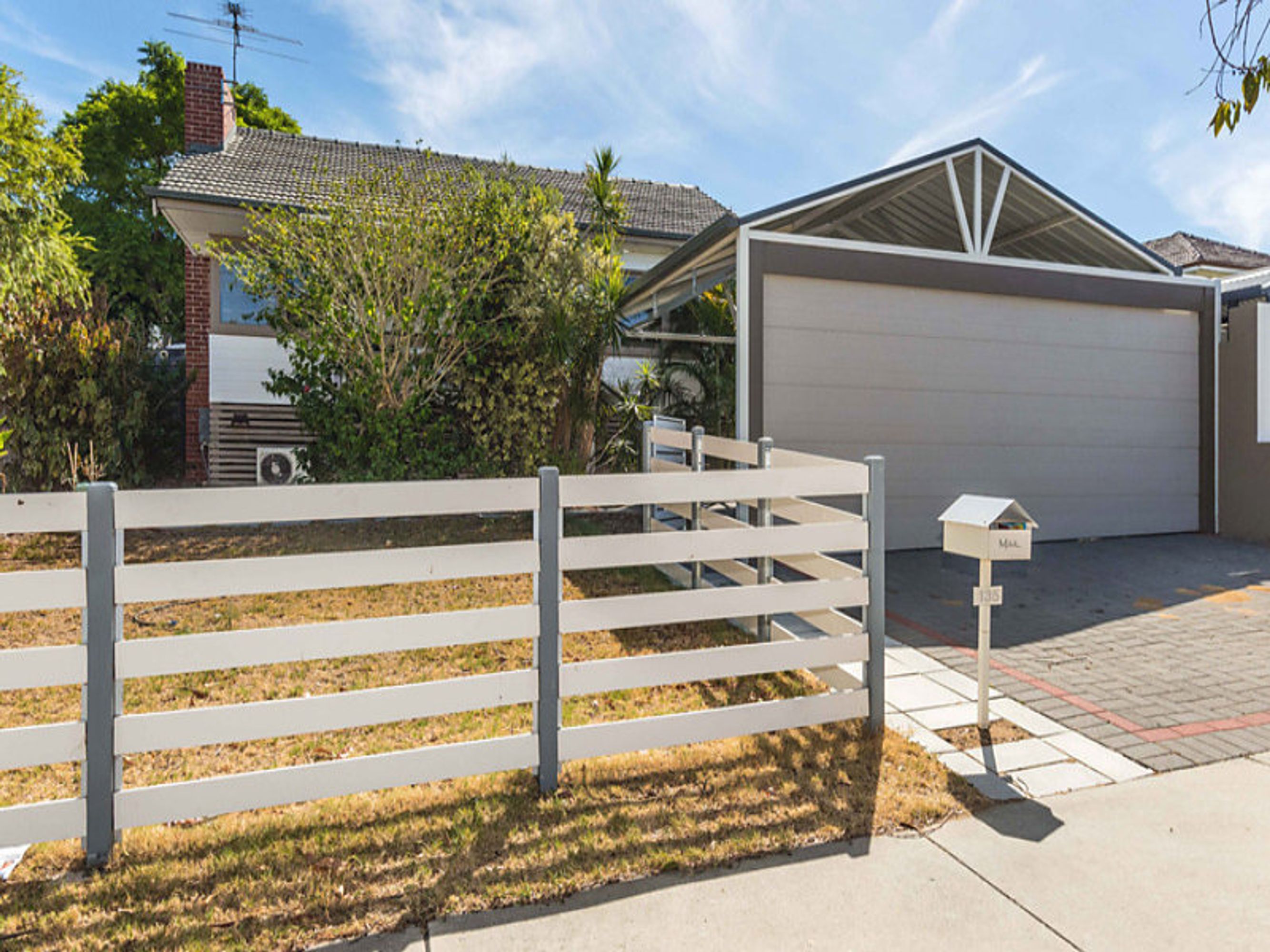 135 Wilding Street, Doubleview - Image 1