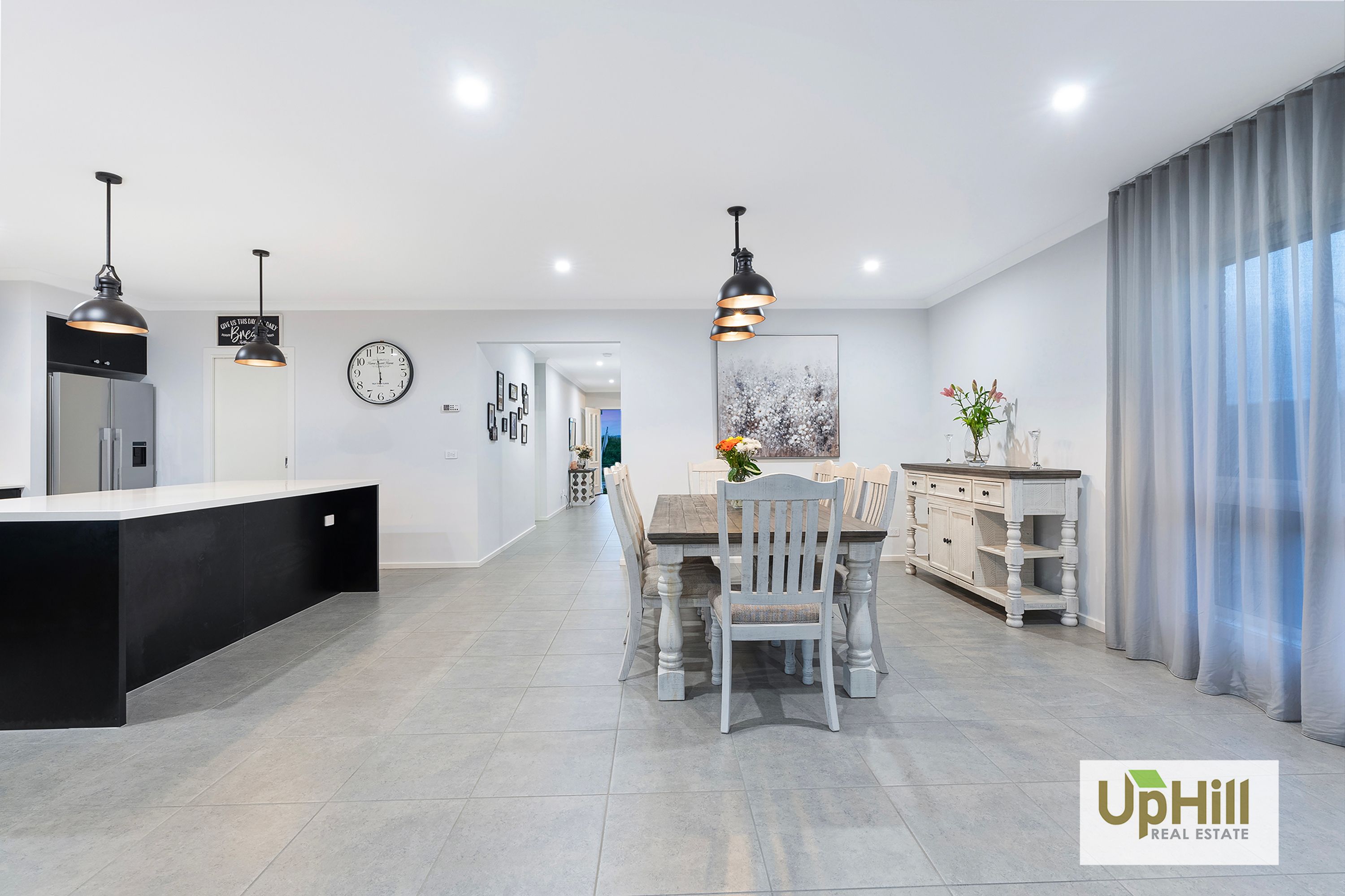 10 Bronnie Street, Clyde North - Thumbnail 7