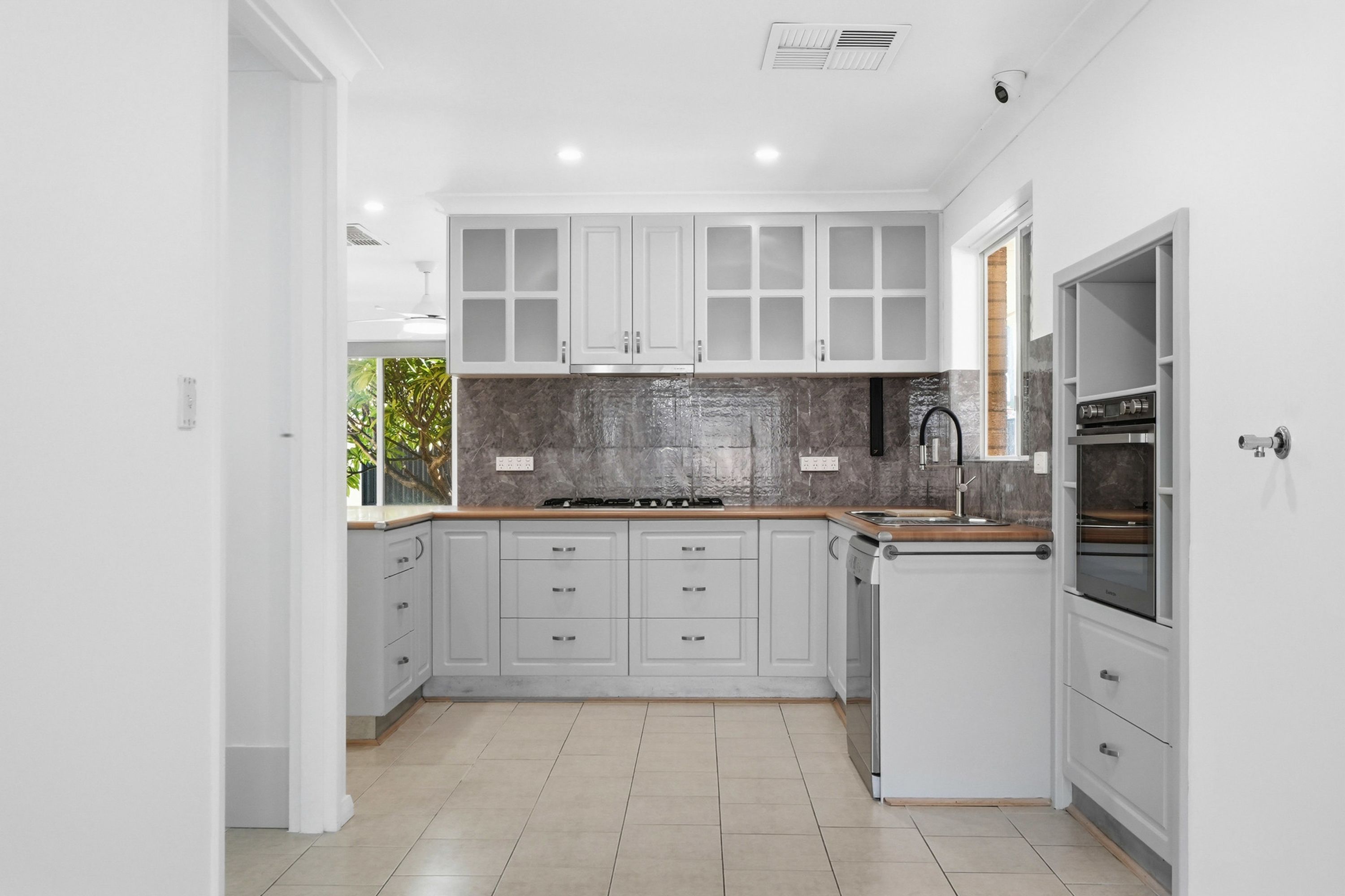 9 McKeown Court, Armadale, Armadale - Thumbnail 7