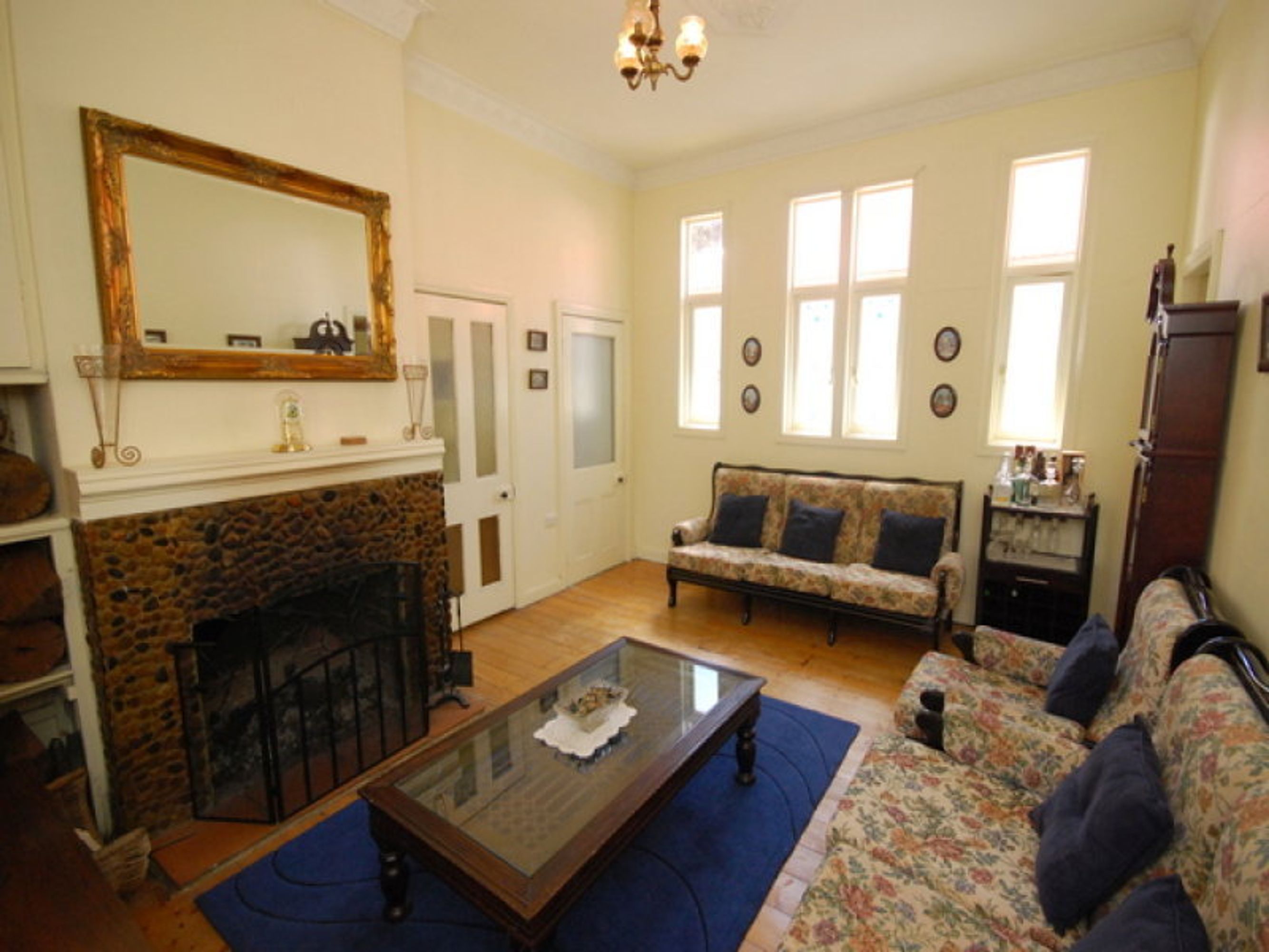 2 Mort Street, Katoomba - Thumbnail 2
