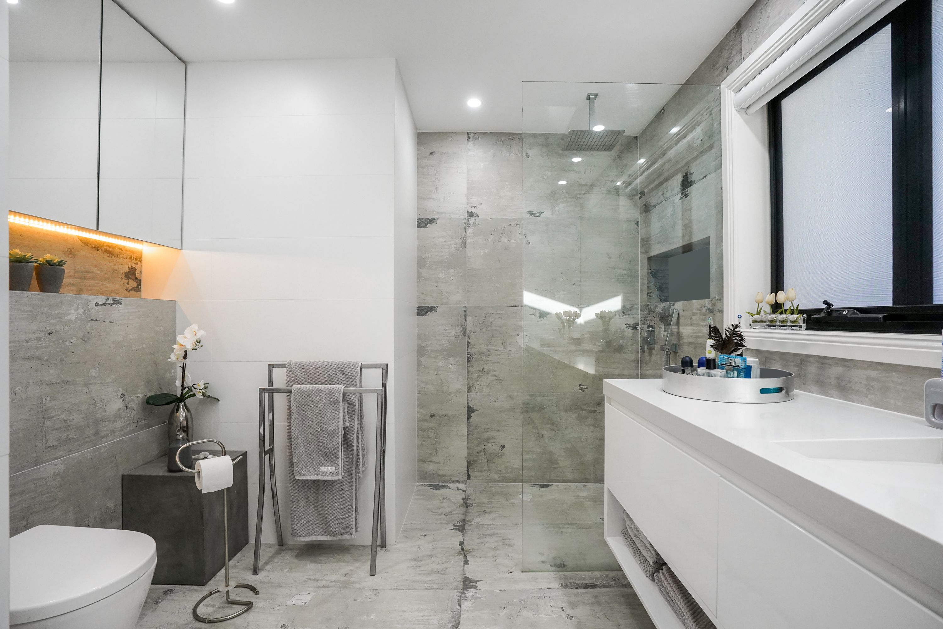1 Baringa Close, Green Valley - Thumbnail 8