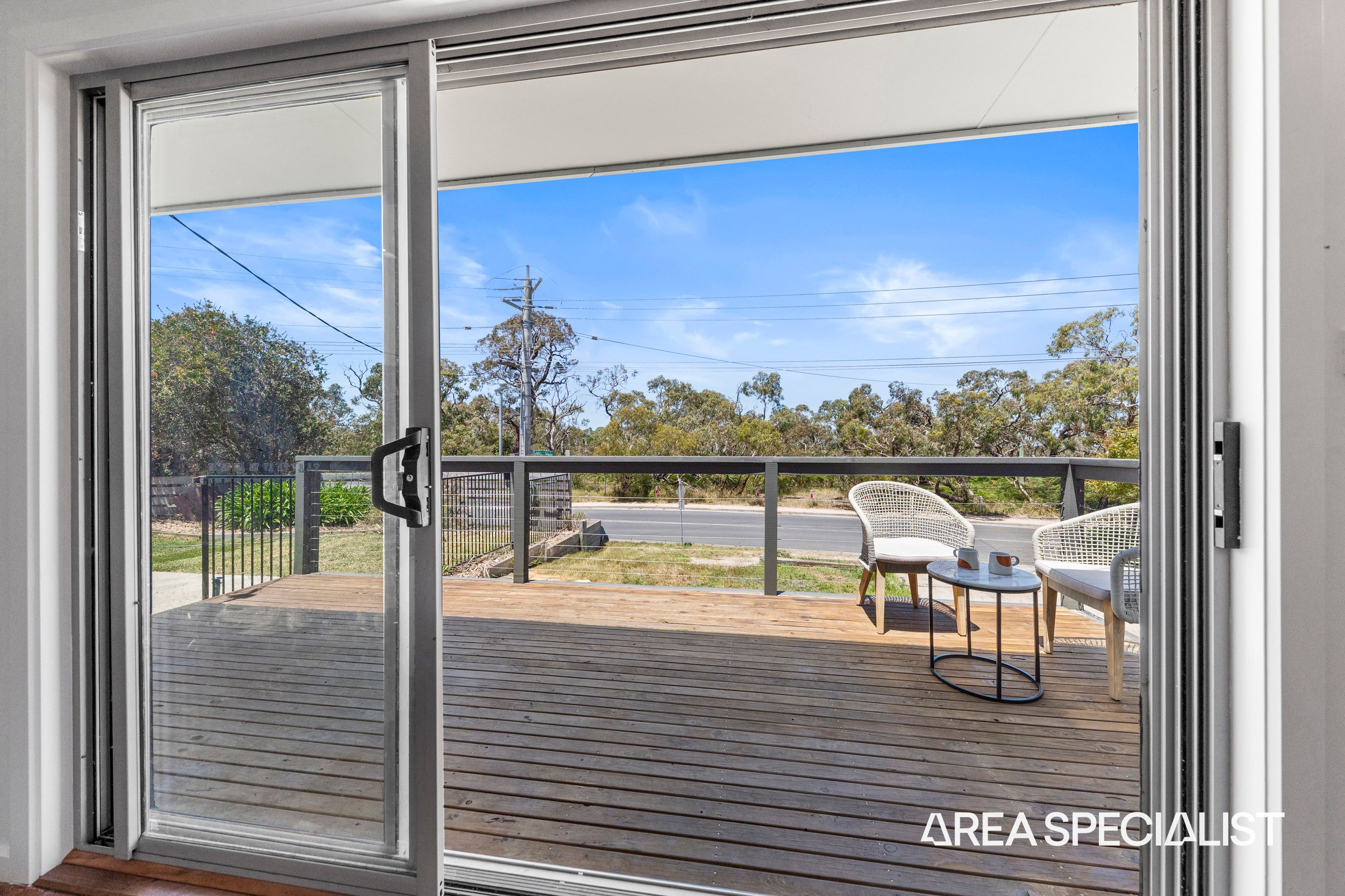 1 Anchorage Drive, Blind Bight - Thumbnail 5