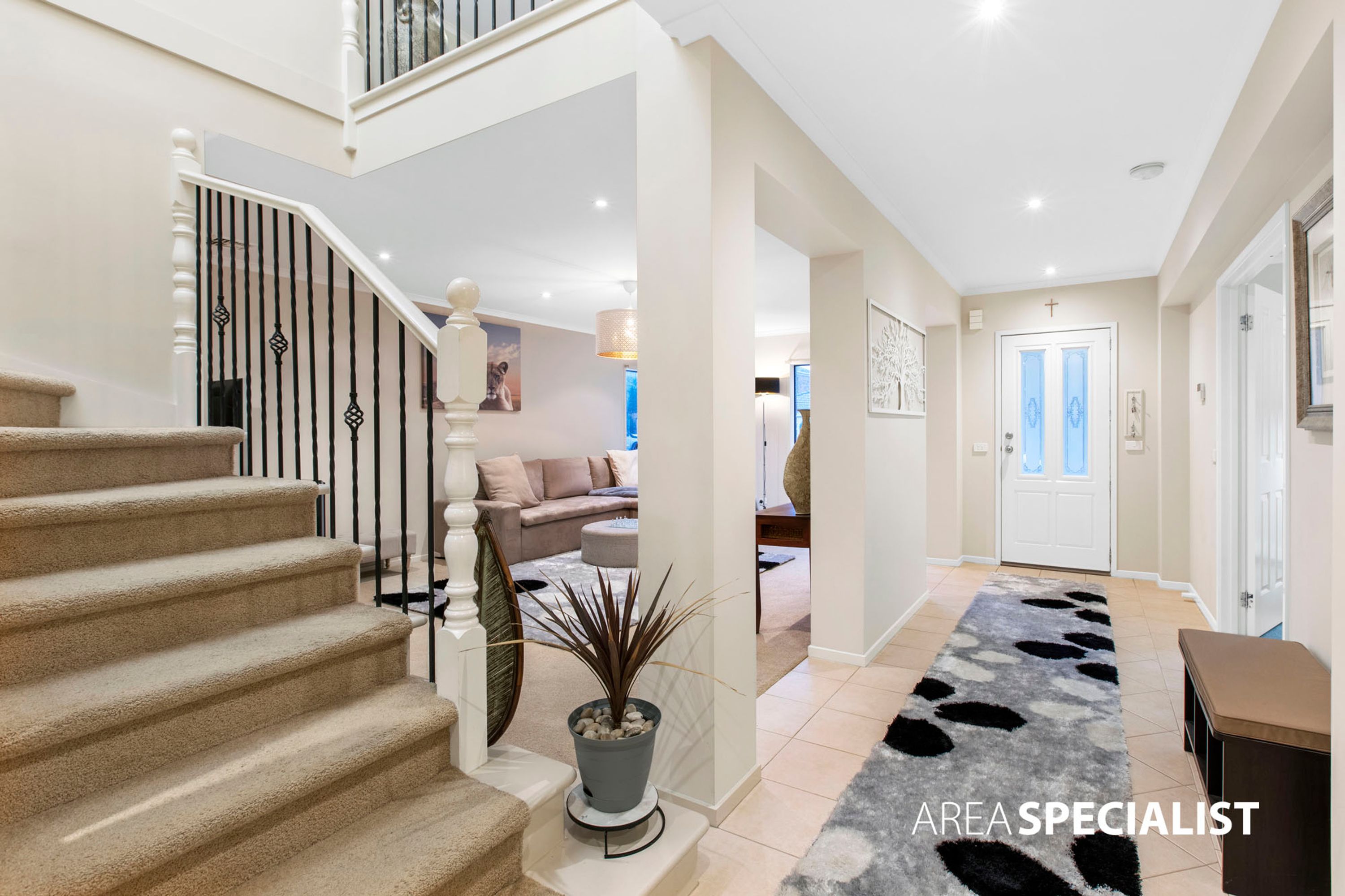 16 Market Terrace, Taylors Hill VIC 3037, Taylors Hill - Thumbnail 4