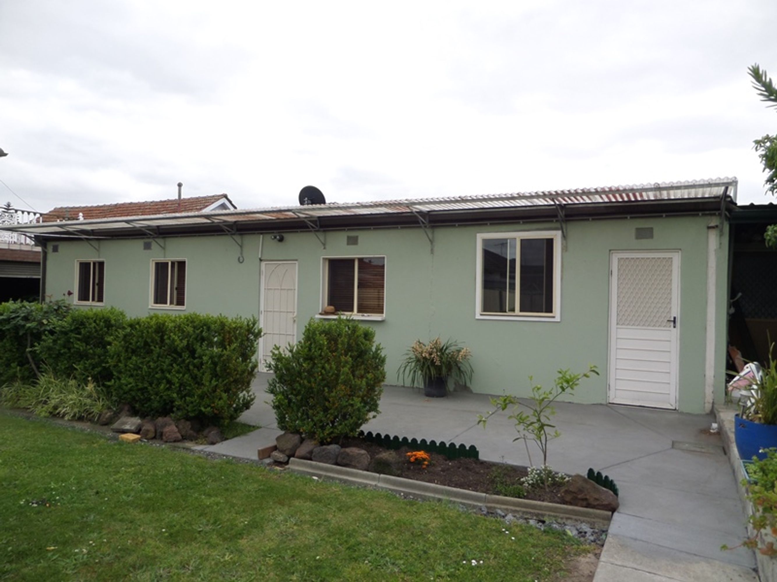11A Edmond Street