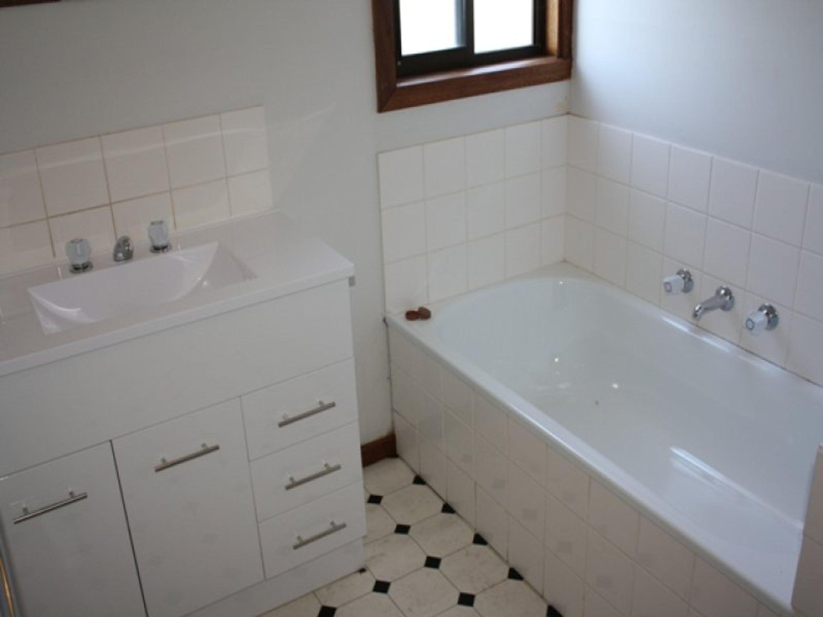 11 Florence Street, Horsham VIC 3400, Horsham - Thumbnail 6
