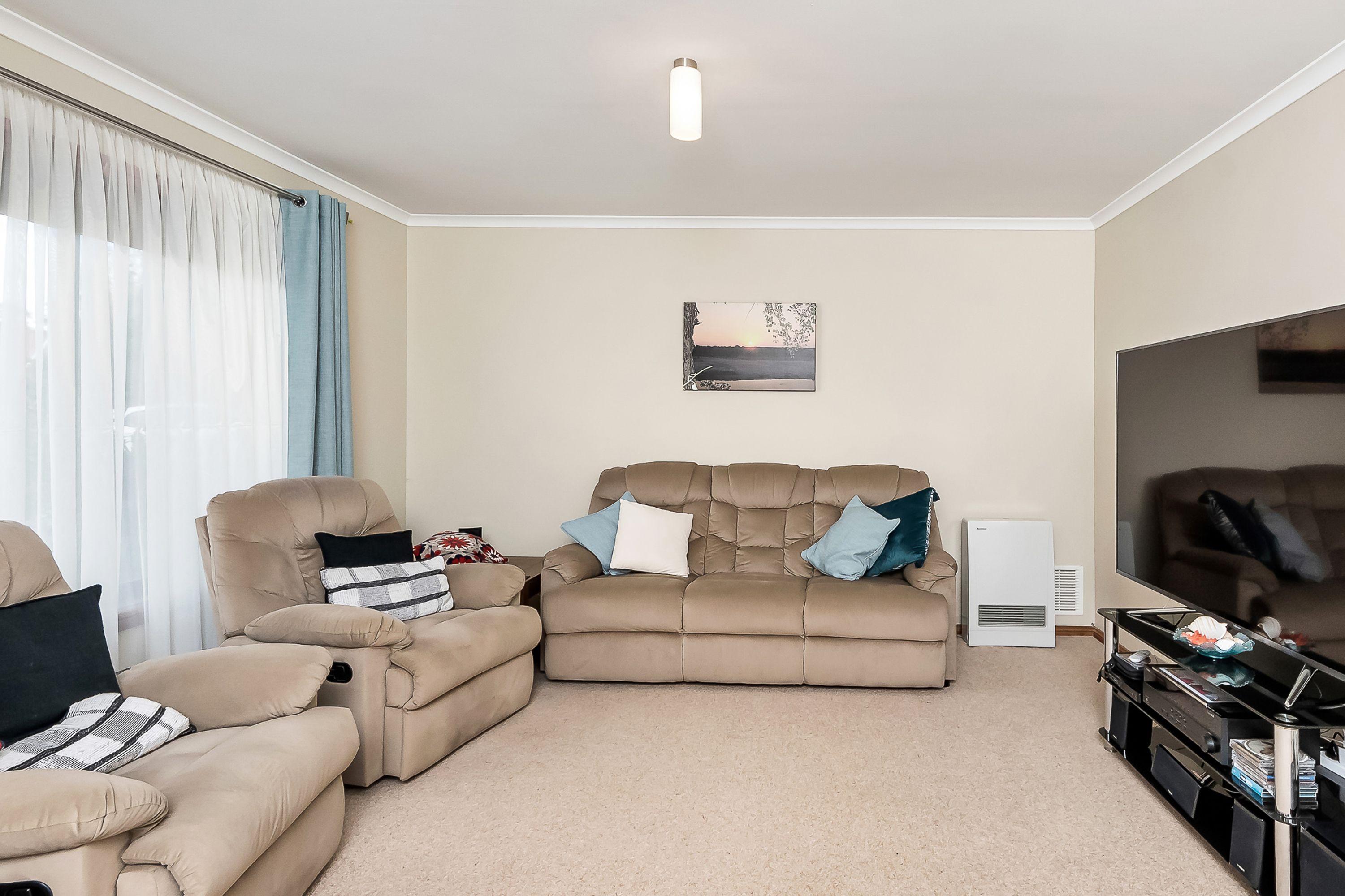 11 Dutch Close, Mount Barker, SA 5251, Mount Barker - Thumbnail 2