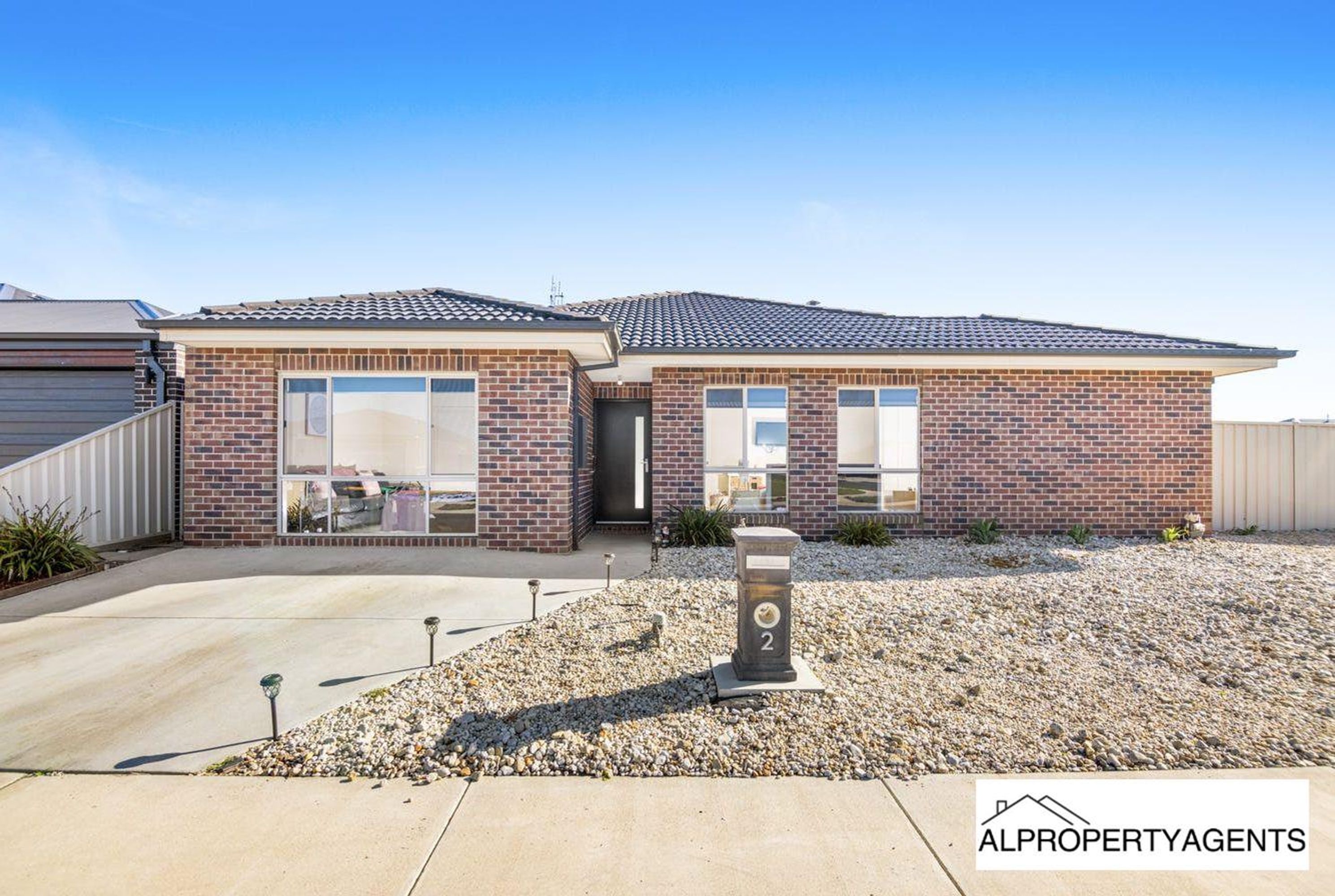2 Stephens Street, Horsham VIC 3400