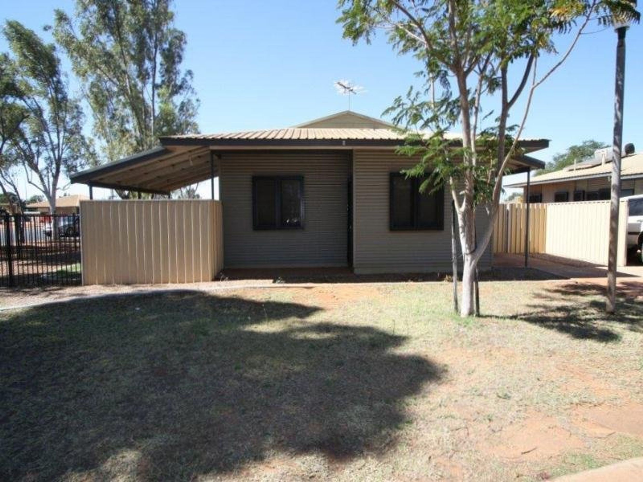 18D Mitchie Crescent, South Hedland, WA 6722, South Hedland - Thumbnail 3