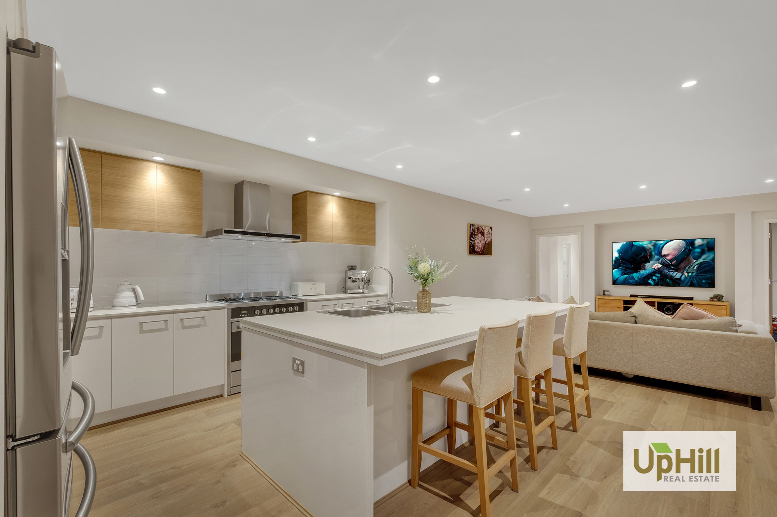 7 Strikeline Crescent, Clyde North - Thumbnail 6
