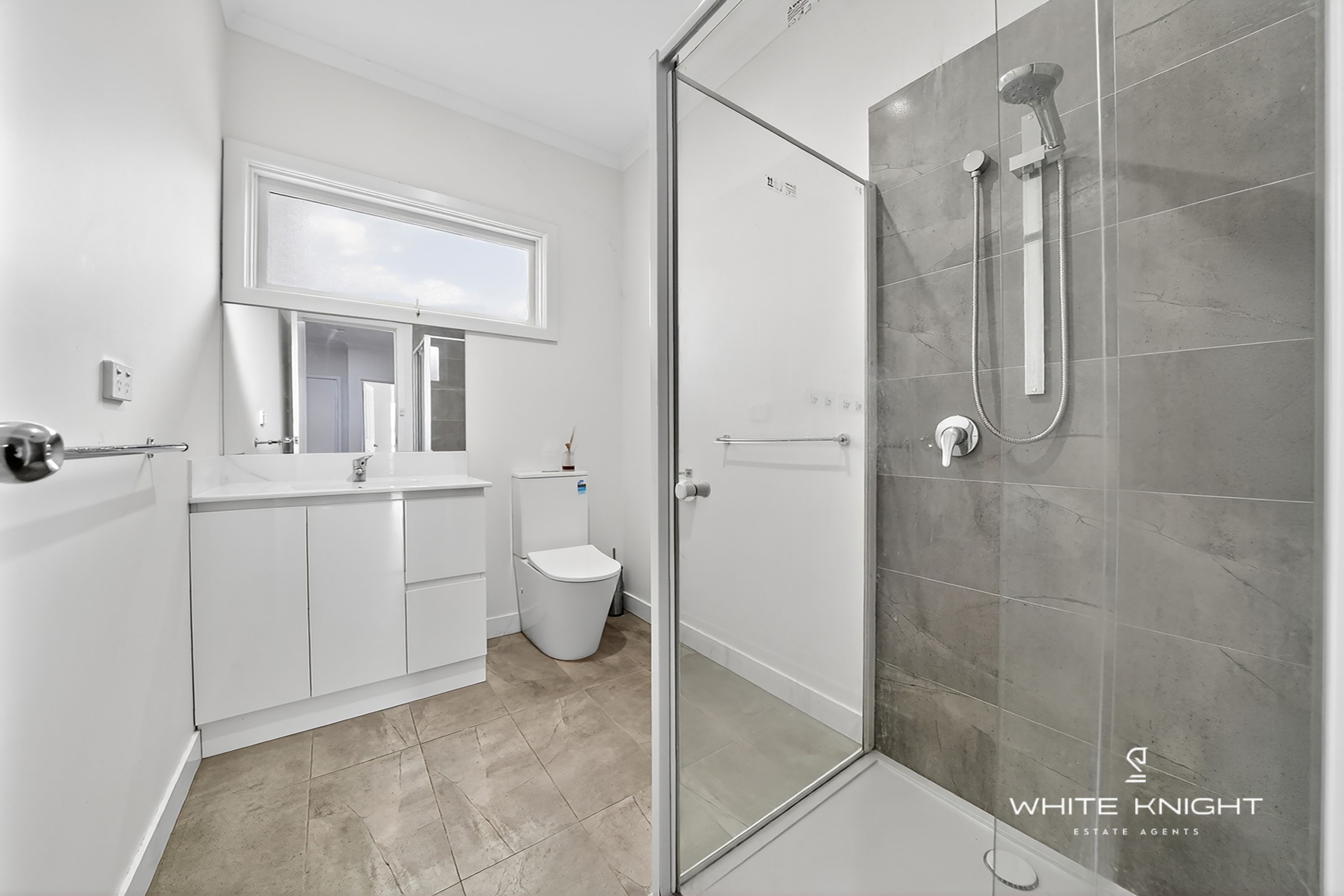 9 Lois St, St Albans VIC 3021, St Albans - Thumbnail 2