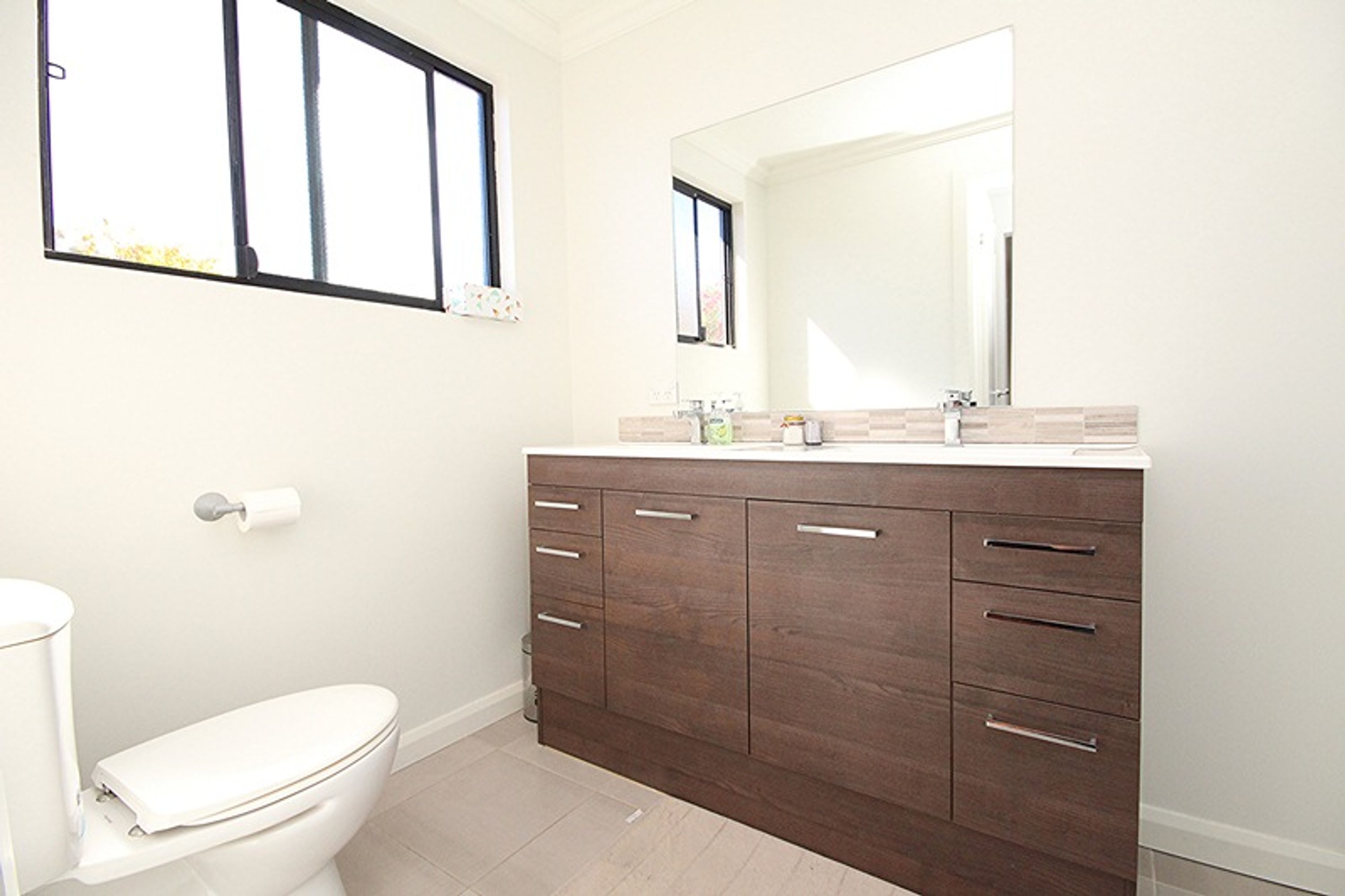 25 Bradshaw Street, Horsham VIC 3400, Horsham - Thumbnail 8