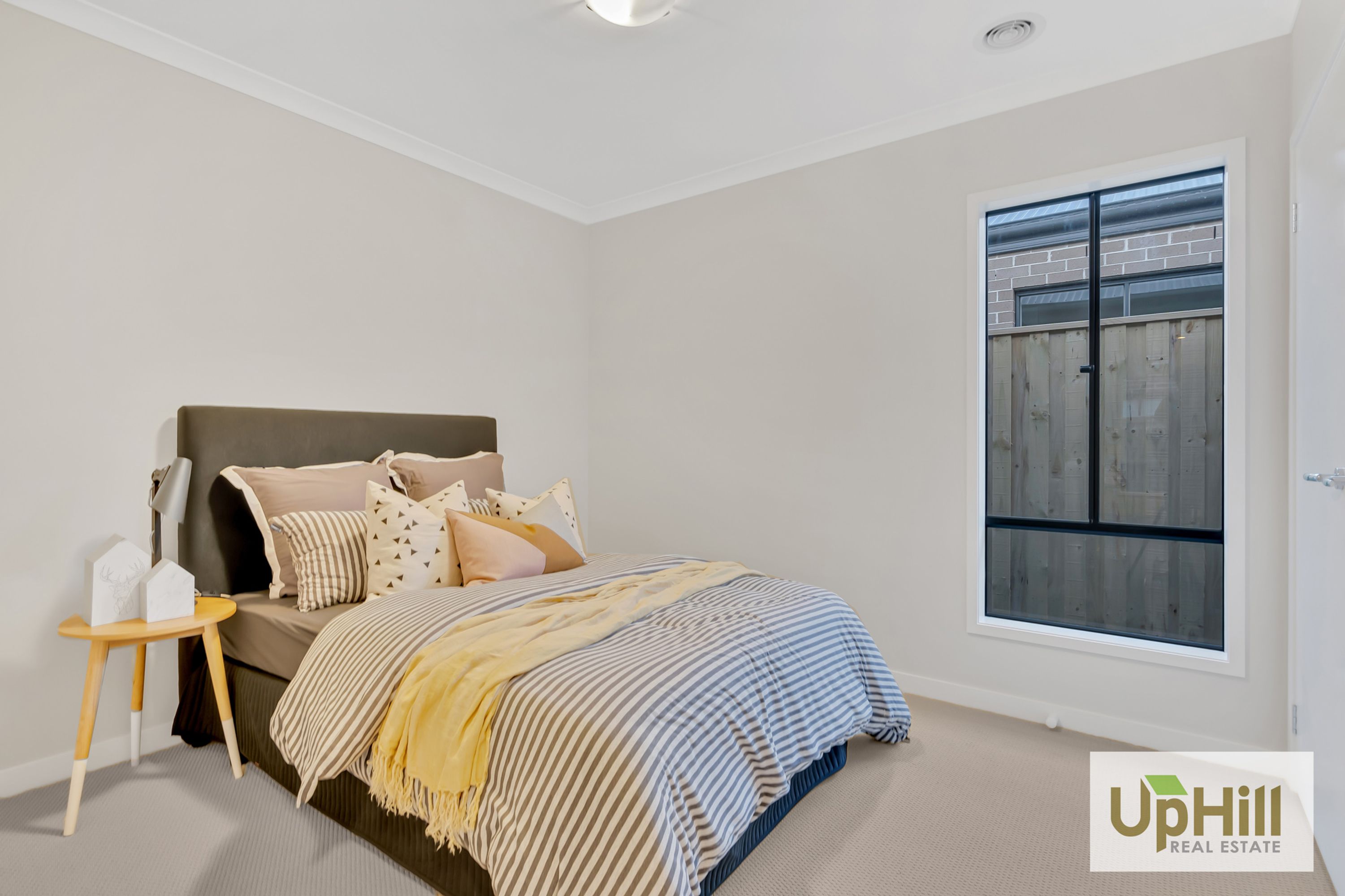 37 WINCHCOMBE WAY, Cranbourne North - Thumbnail 8