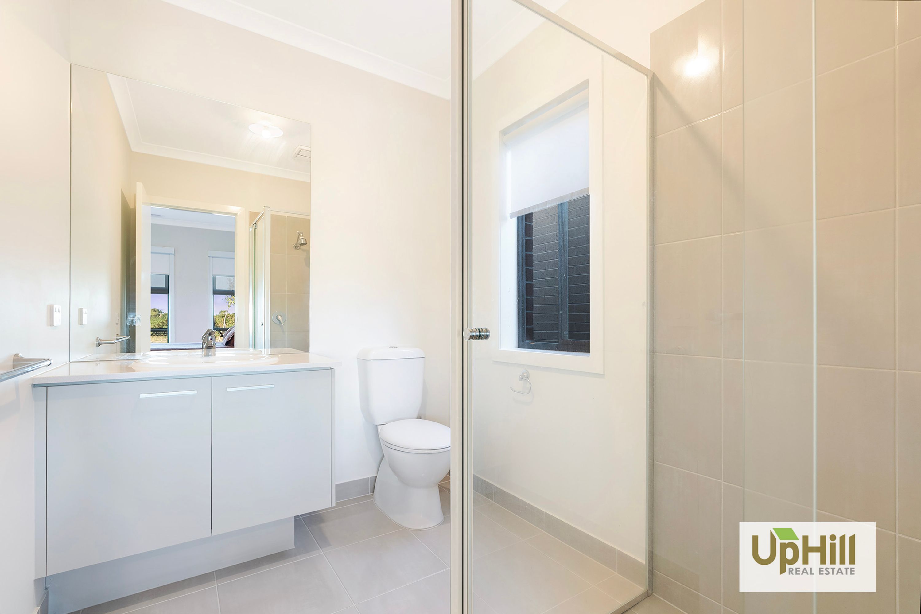 48 Pembrokeshire Loop, Clyde - Thumbnail 4