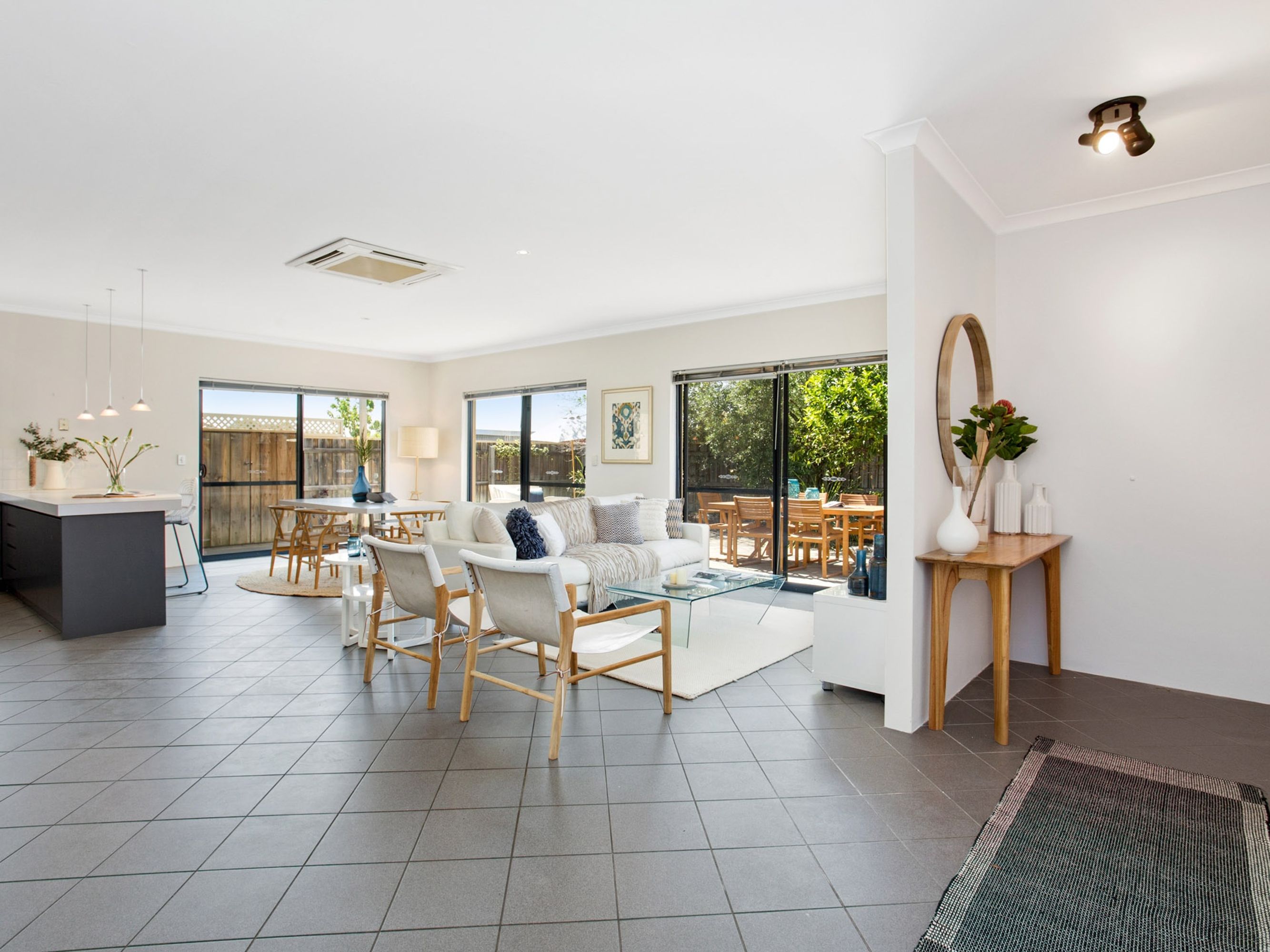 20A Albert Street, North Perth - Thumbnail 2