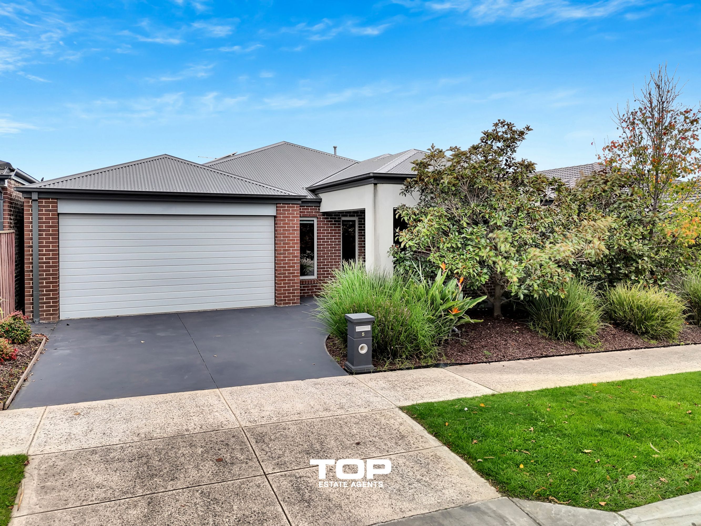 5 Penshurst Crescent, Officer - Thumbnail 2