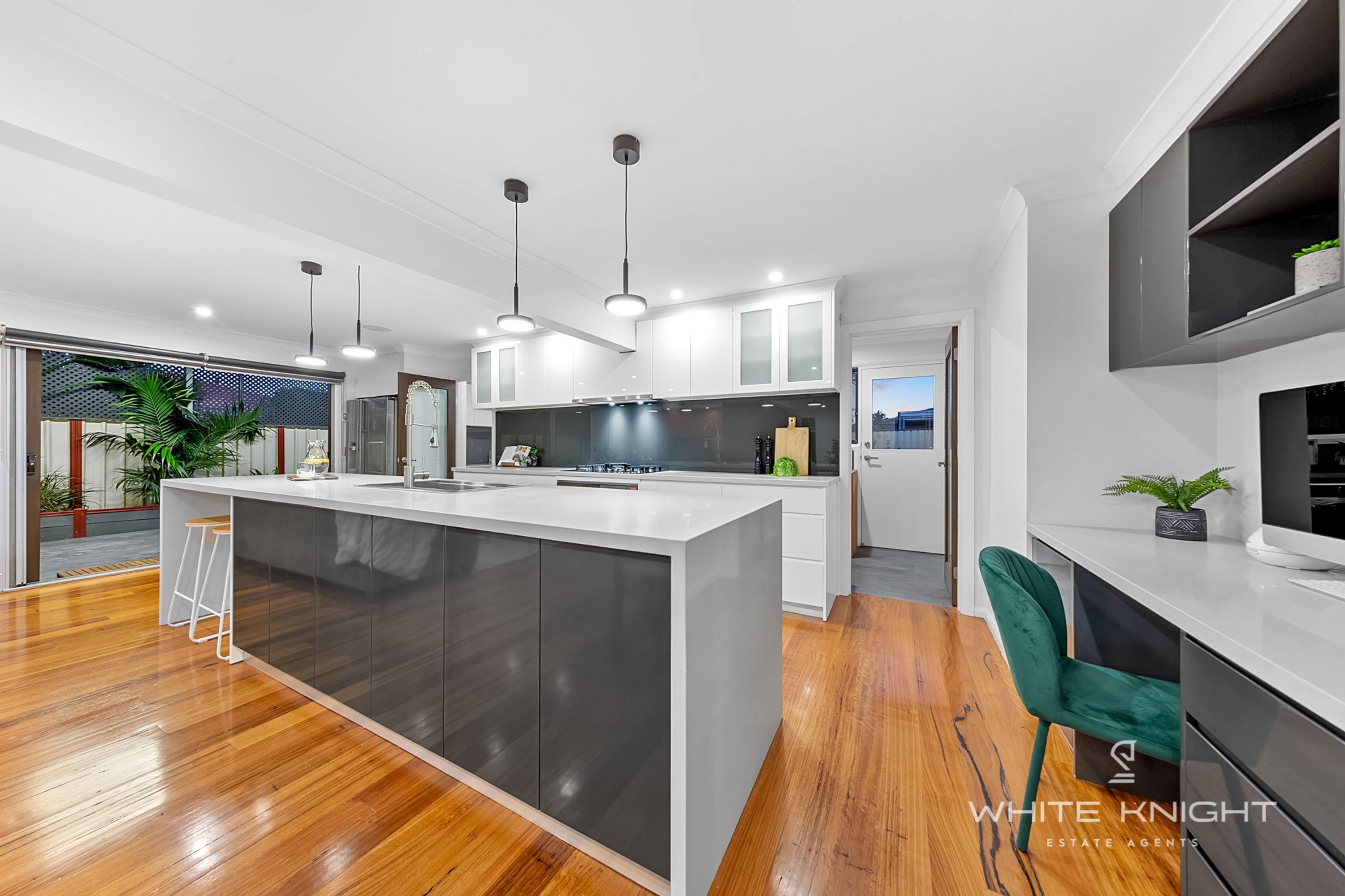 10 Axford Road, Kings Park VIC 3021, Kings Park - Thumbnail 6