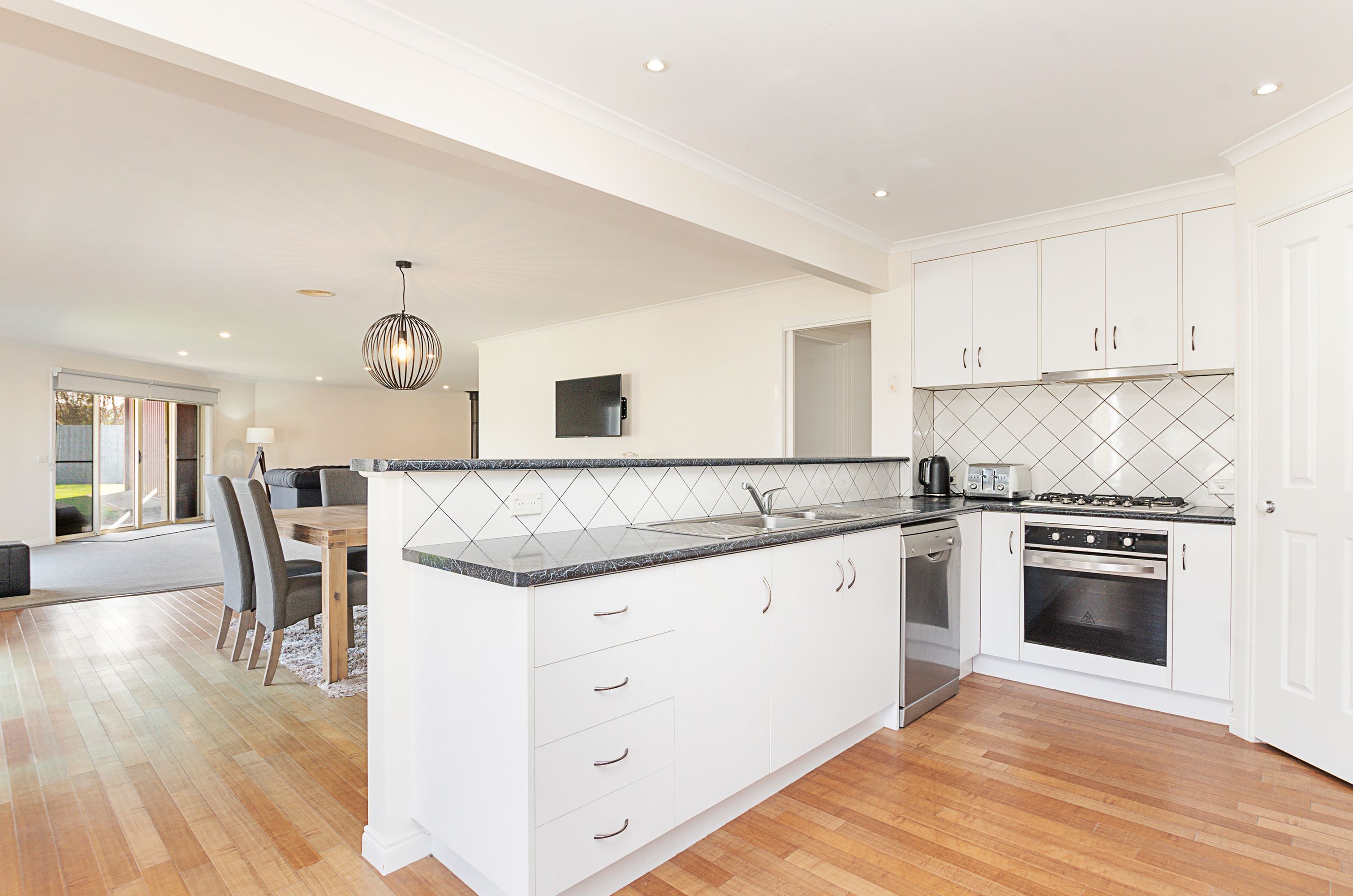 15 Silesia Court, Warrnambool - Thumbnail 7