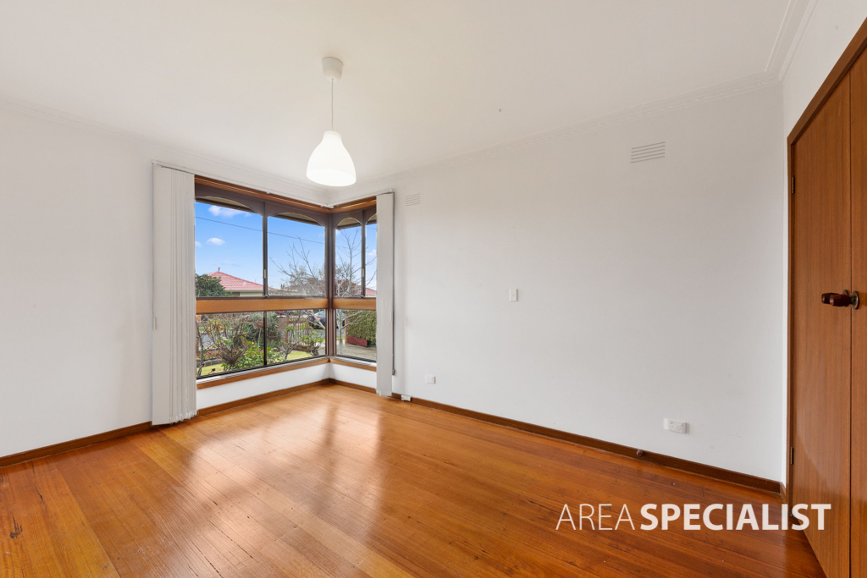 7 Highcombe Crescent, St Albans VIC 3021, St Albans - Thumbnail 8