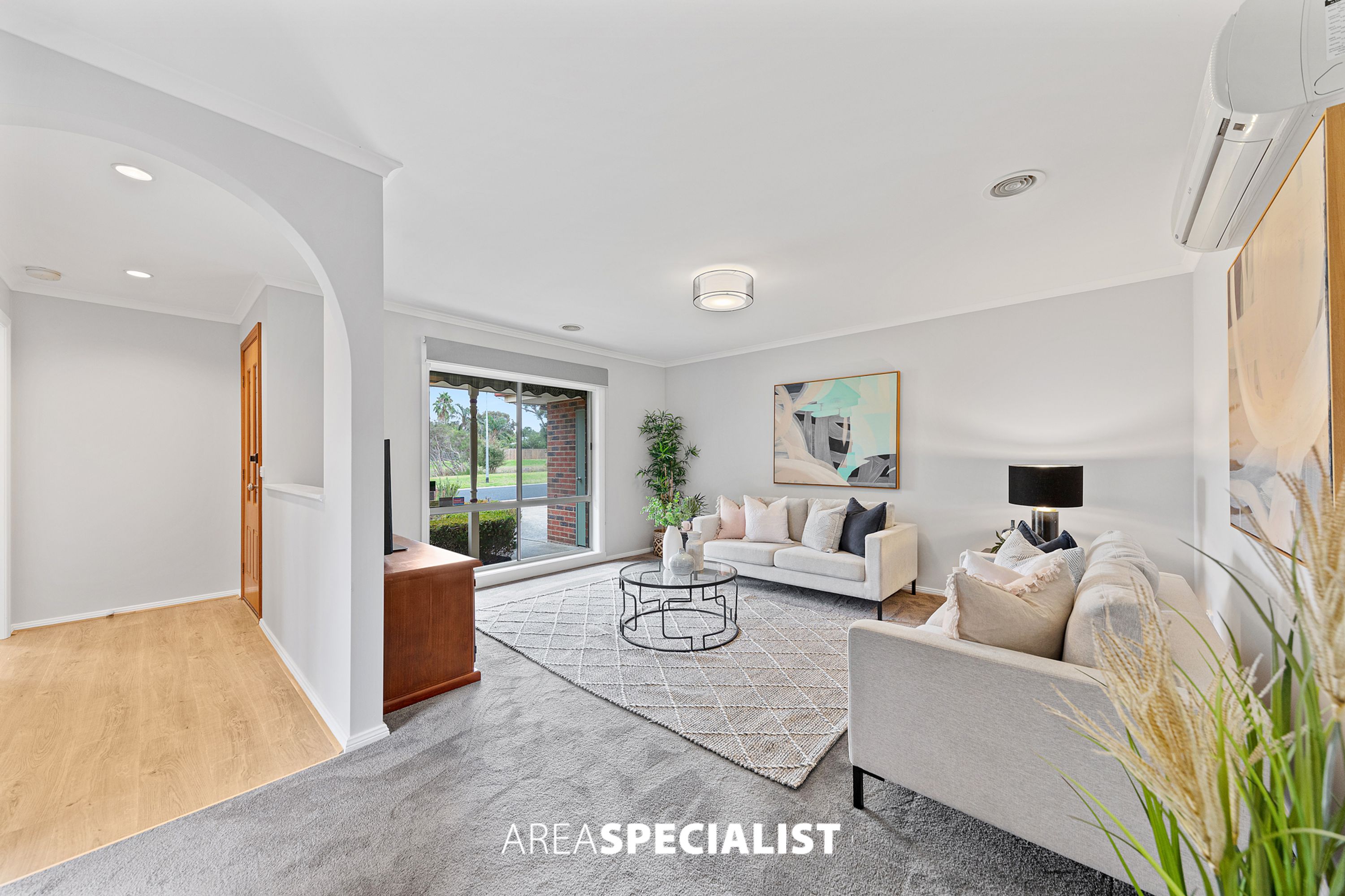 67 Ebony Drive, Pakenham - Thumbnail 3