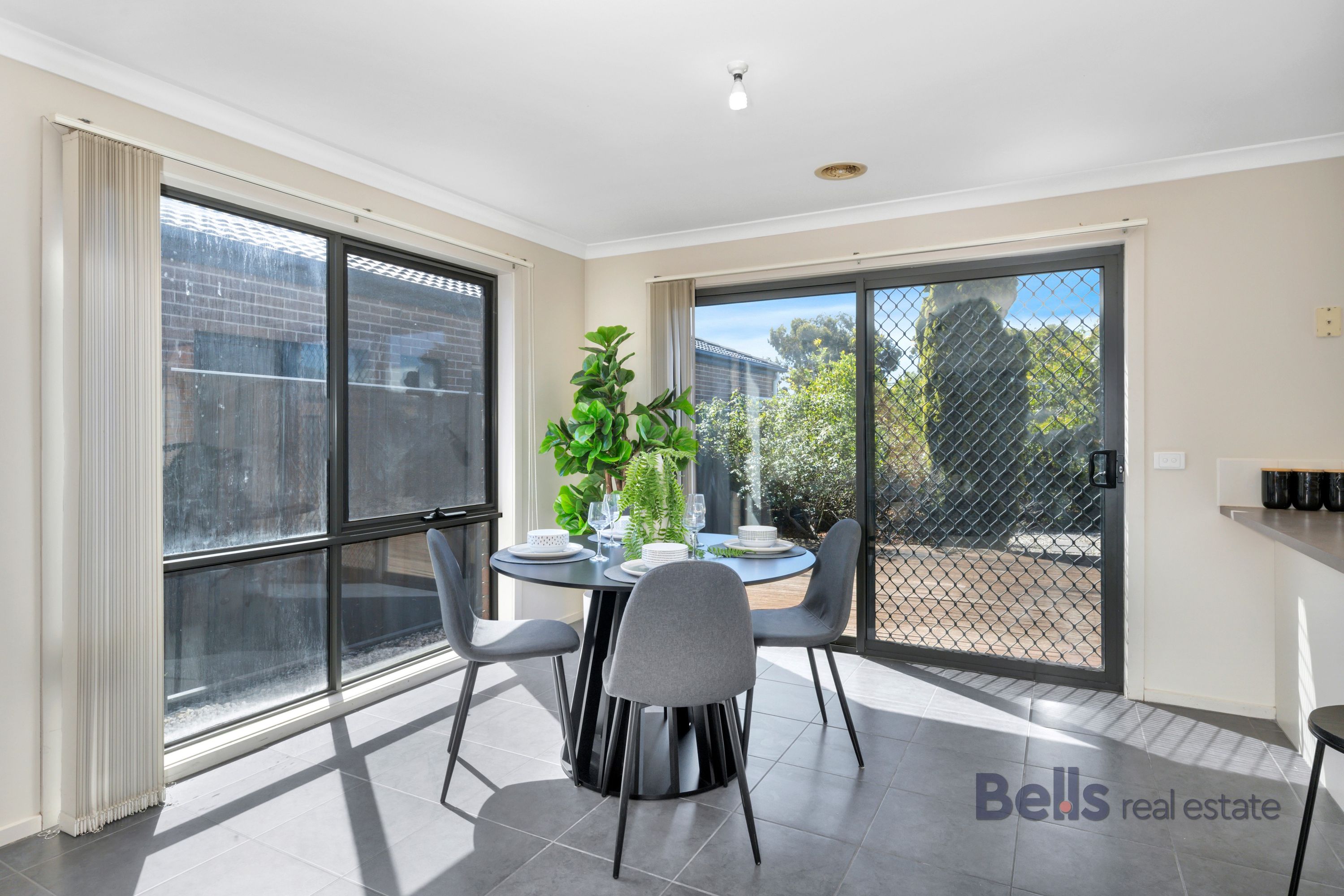 47 Duncombe Park Way, Deer Park - Thumbnail 7