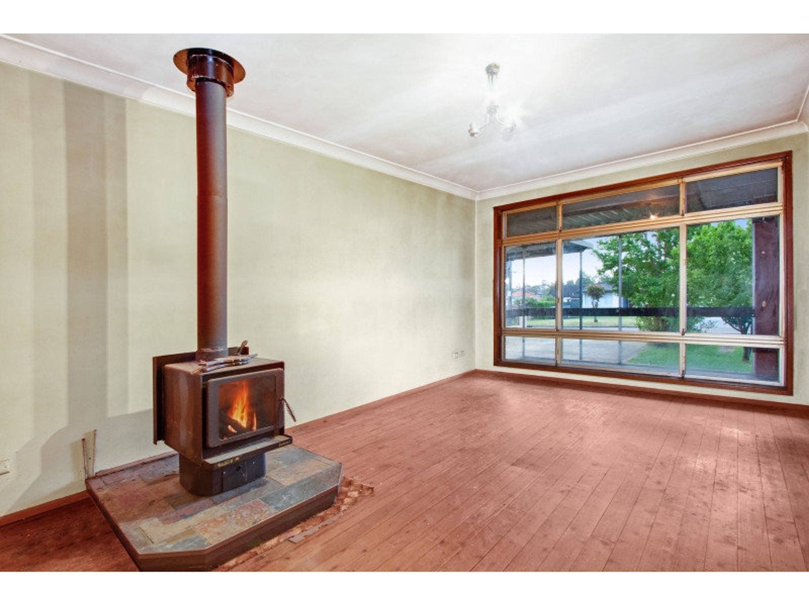 66 Clyde Avenue, Moorebank, Moorebank - Thumbnail 3