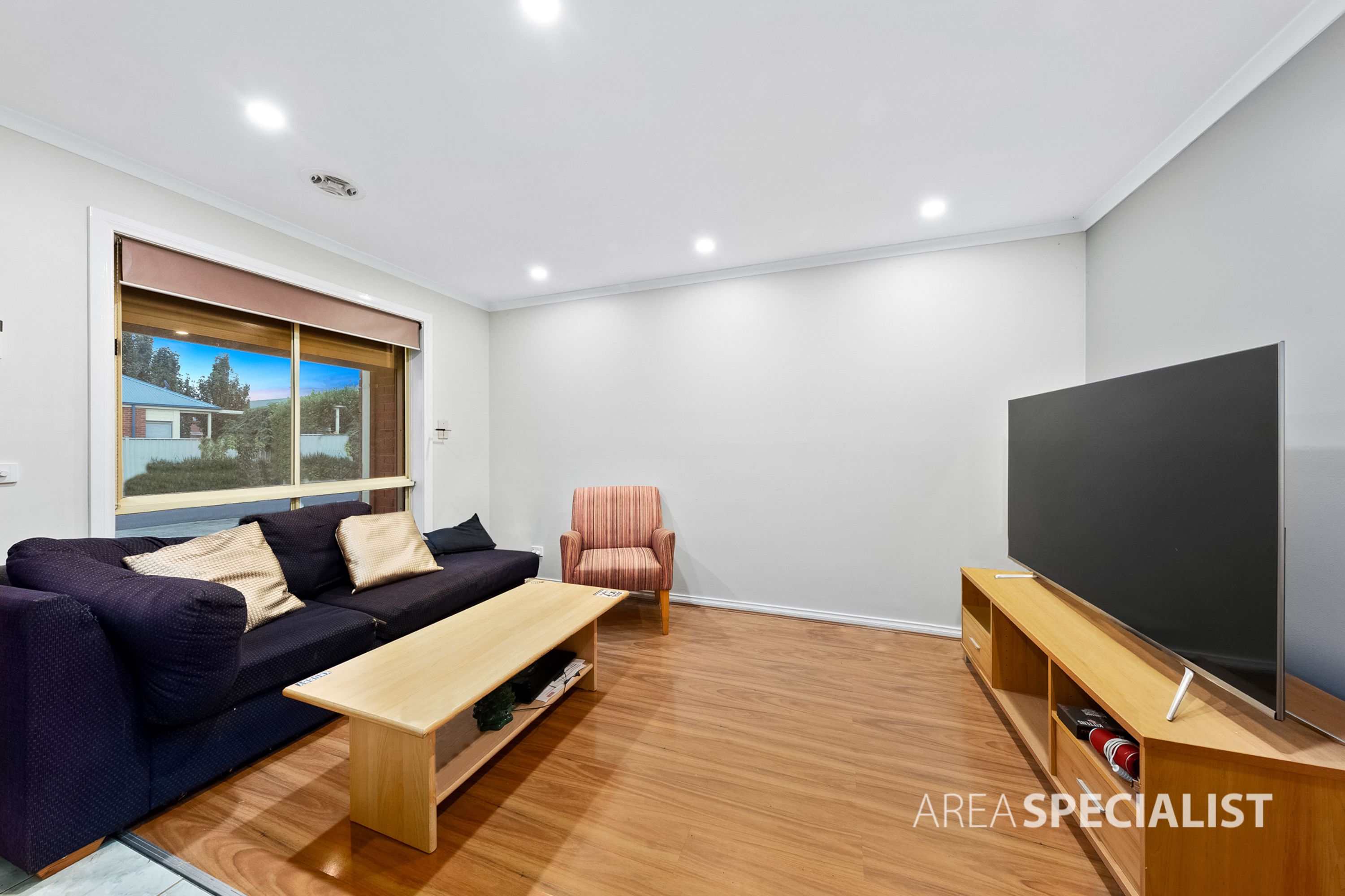 50 Wyperfeld Circuit, Caroline Springs, VIC 3023, Caroline Springs - Thumbnail 4